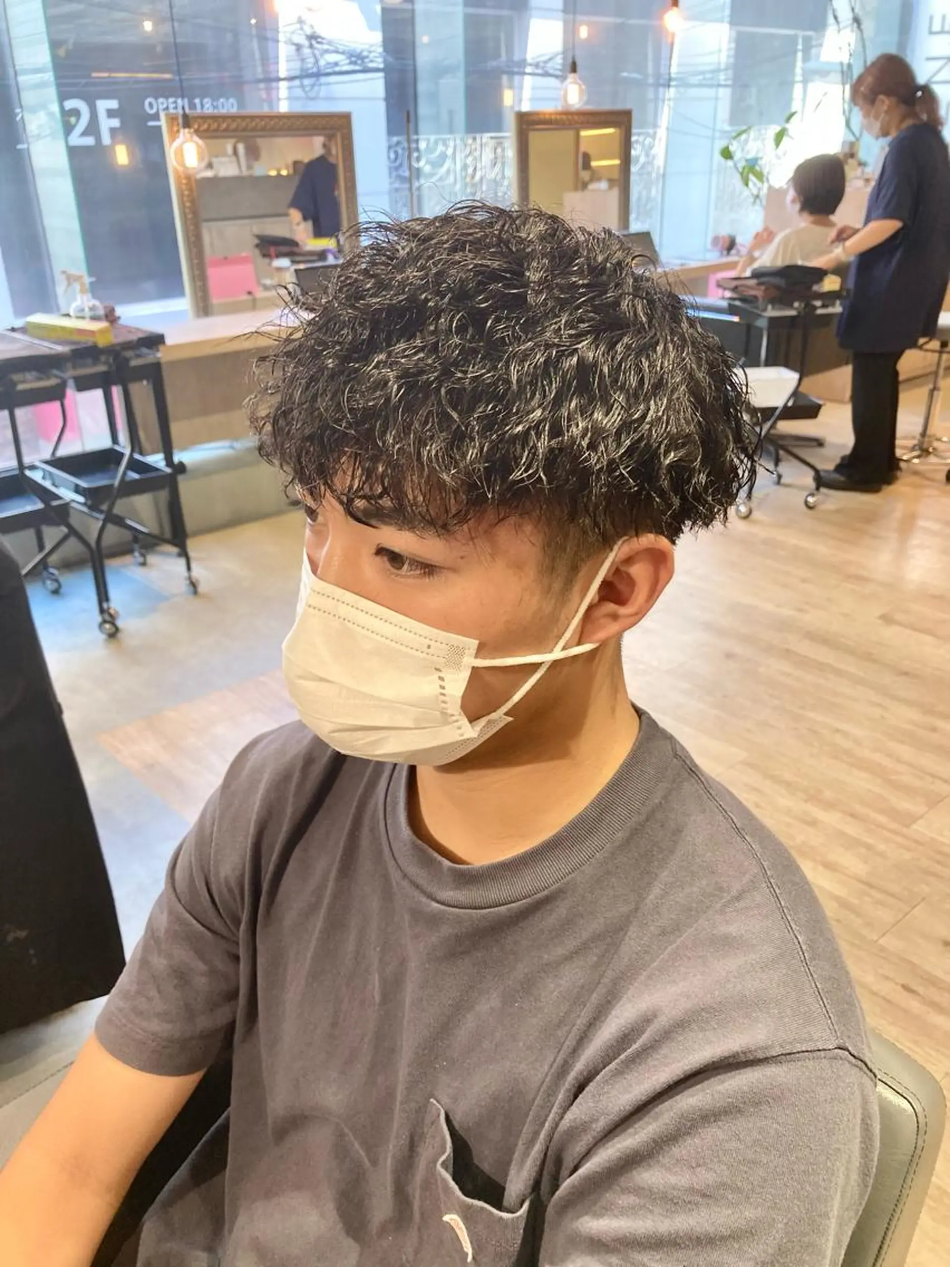 パーマ メンズ カット パーマ メンズ特化美容師 熊田 鼓汰郎のヘアスタイル