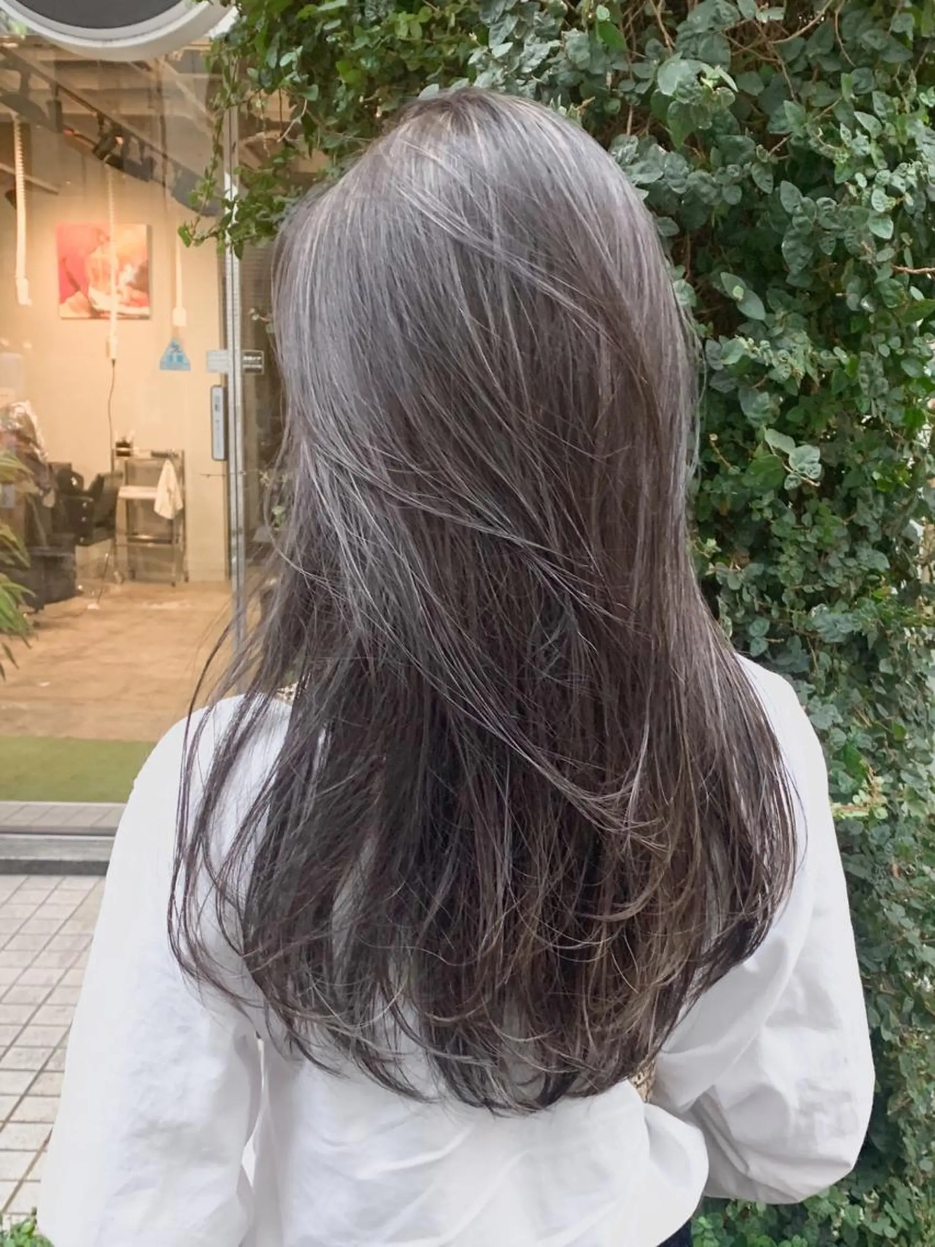 ロング カラー ハイライトカラー ハイライト 永田〈店長#レイヤー #ウルフ#ハイトーンのヘアスタイル
