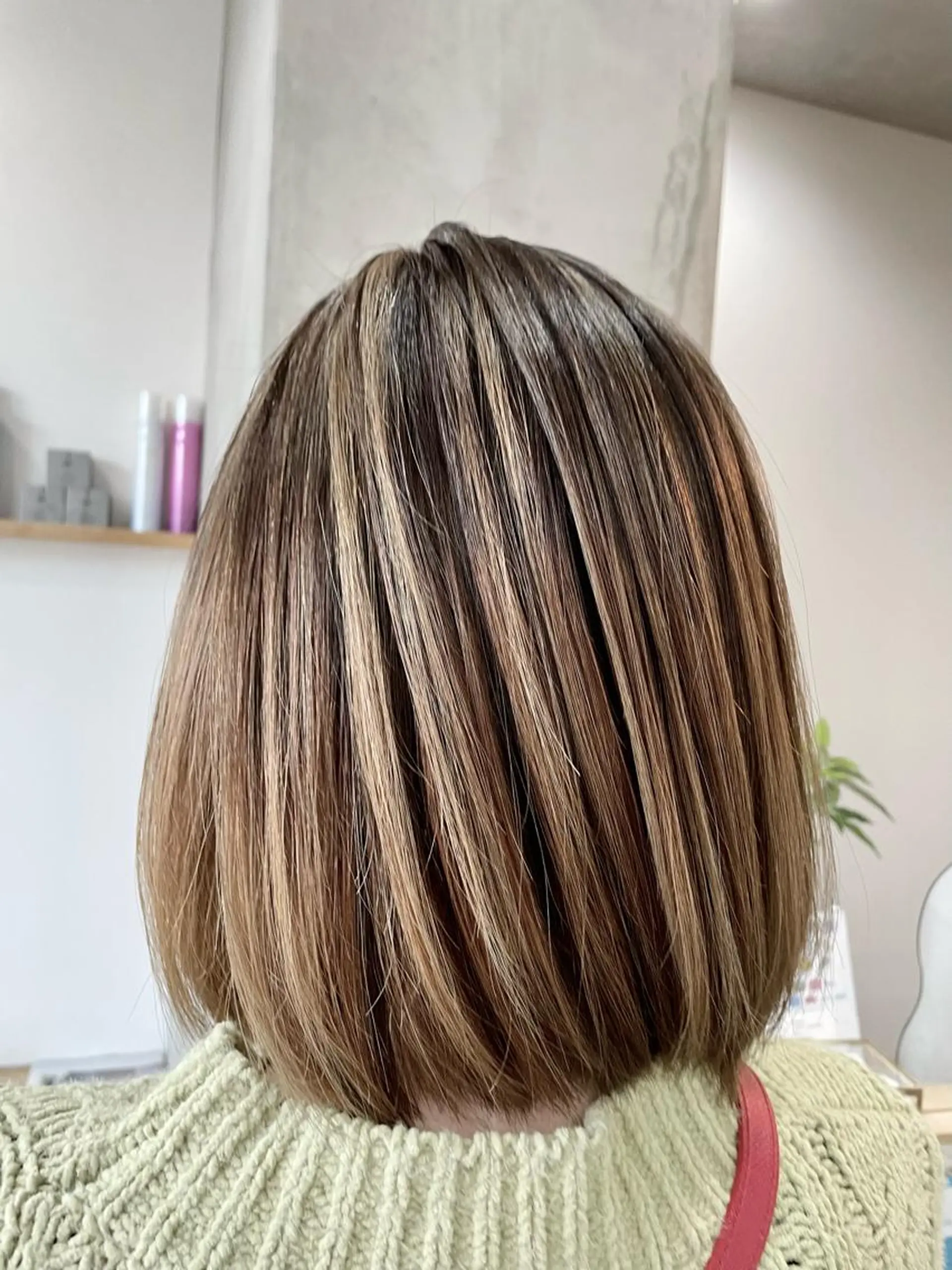 ミディアム カラー ハイライトカラー ボブ ハイライト オーブヘア宇都宮店所属・大橋 綾子のヘアスタイル