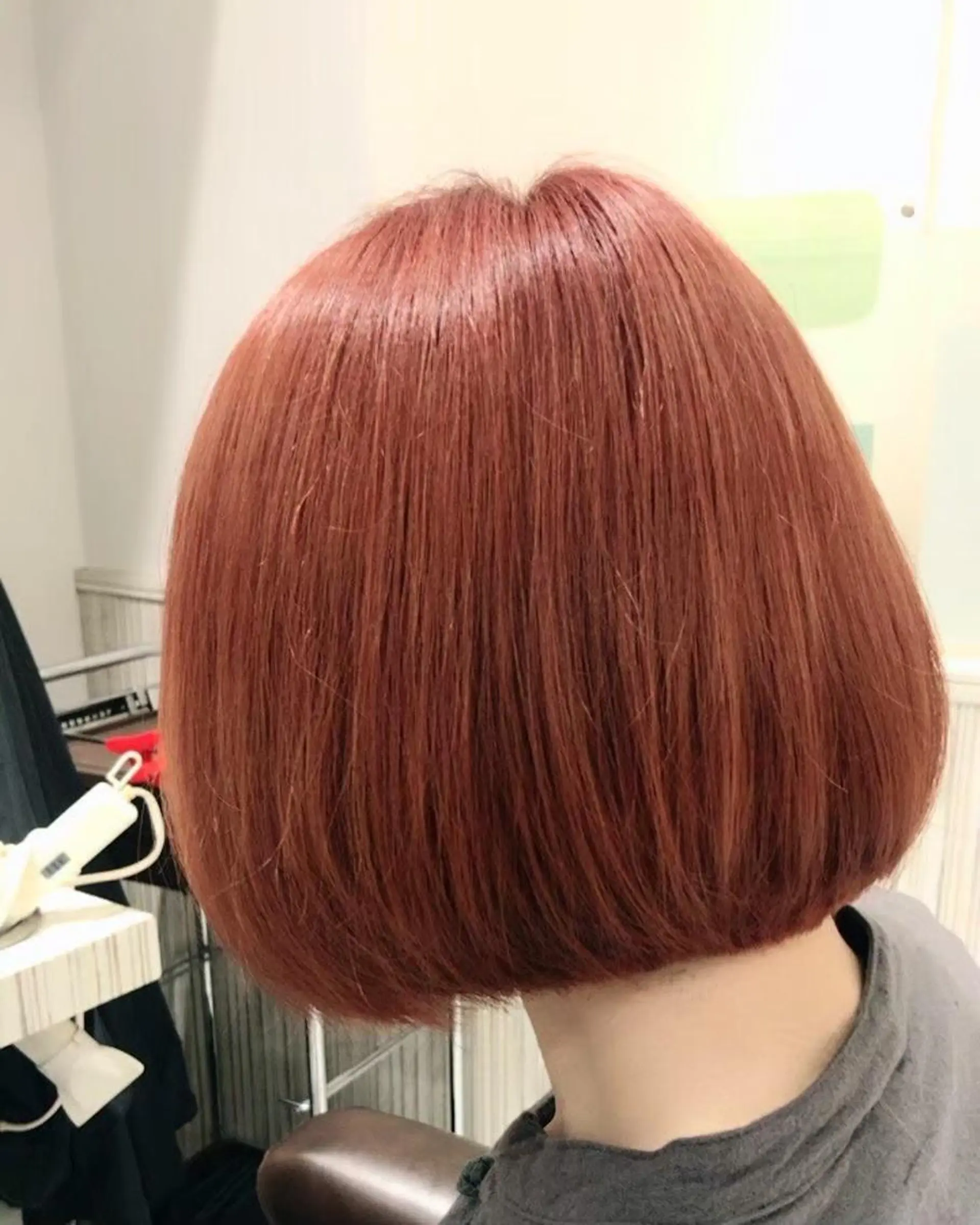 ショート カラー ブリーチ ブラウンカラー ピンクカラー ピンクブラウン カット ヘアカラー トリートメント est hair Ameri 松戸店所属・和田 真弥のヘアスタイル