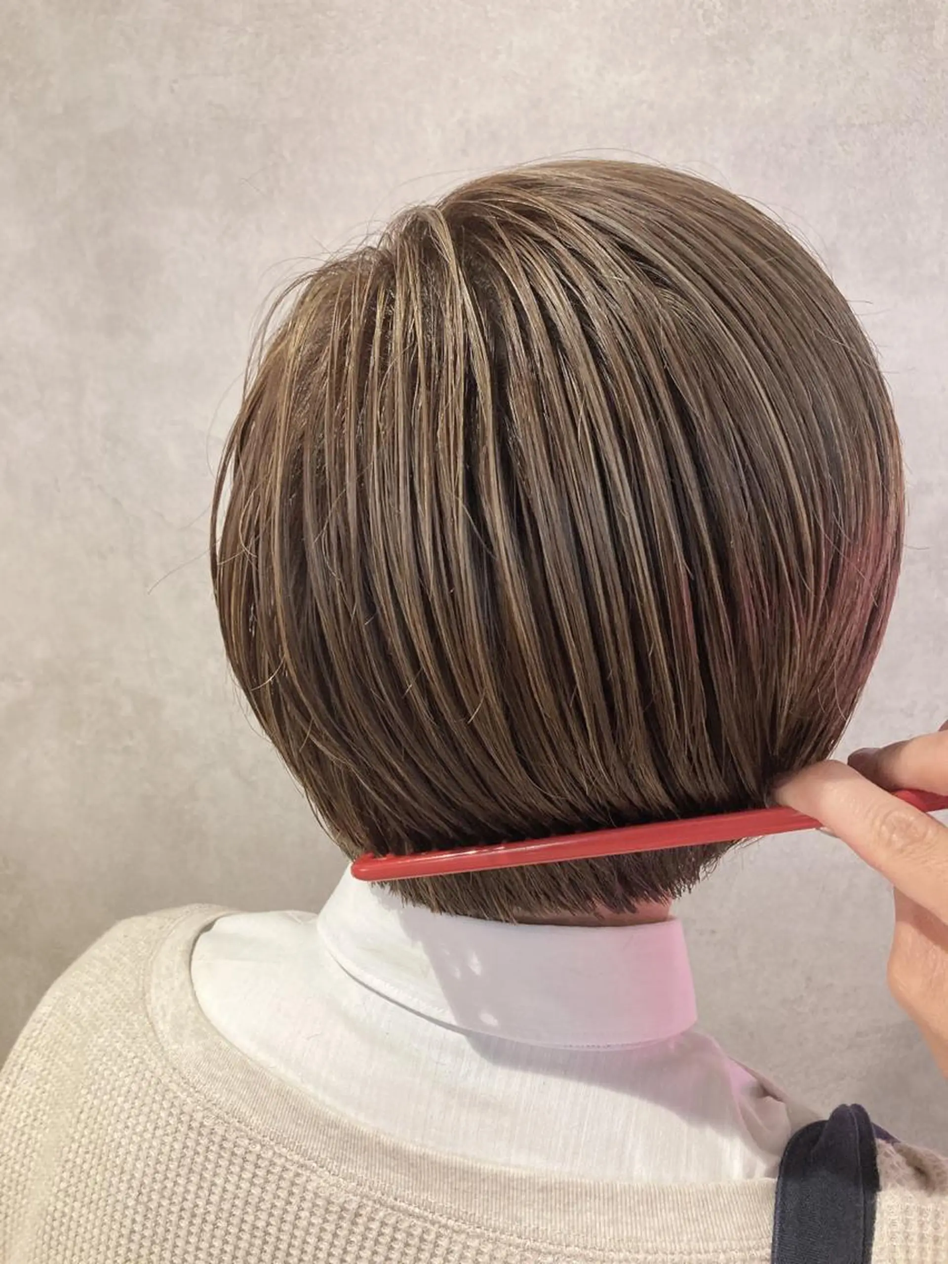 ショート カラー ハイライトカラー ボブ ハイライト カット ヘアカラー GO TODAY SHAIRE SALON 渋谷モディ所属・スキバサミを使わない カット🌼唯🌼のヘアスタイル