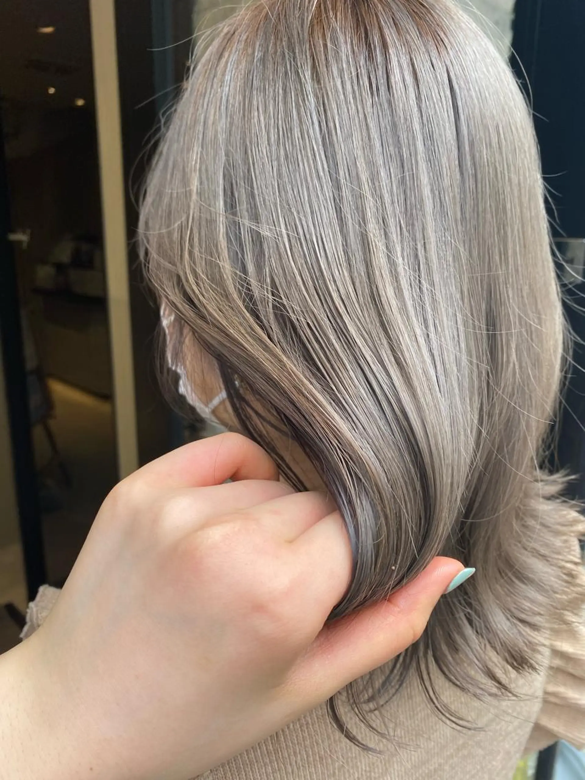 ショート カラー ヘアアレンジ ブリーチ 🌙レイヤー,韓国 ヘア🌙harukaのヘアスタイル