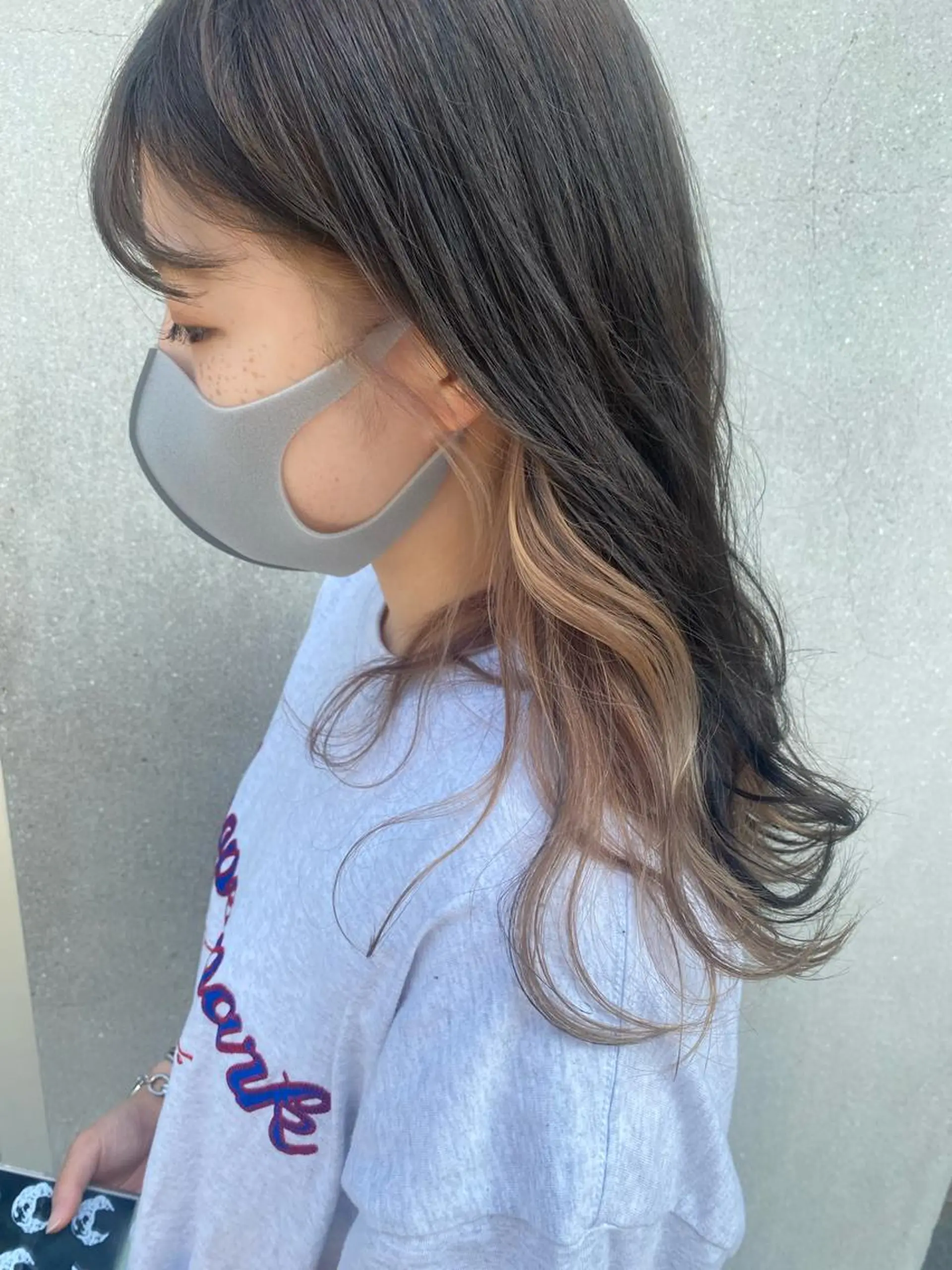 カラー ヘアカラー AYANE 韓国ヘア /レイヤーカットのヘアスタイル