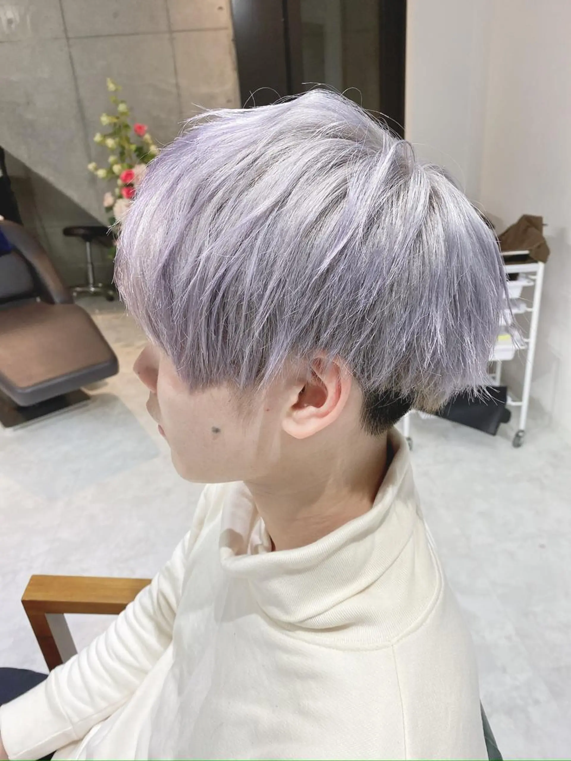 ショート カラー ヘアアレンジ メンズ メンズブリーチ メンズ韓国風 韓国マッシュ マッシュ ツーブロック 𝐑𝐈𝐍𝐊𝐀 🐷🖤のヘアスタイル
