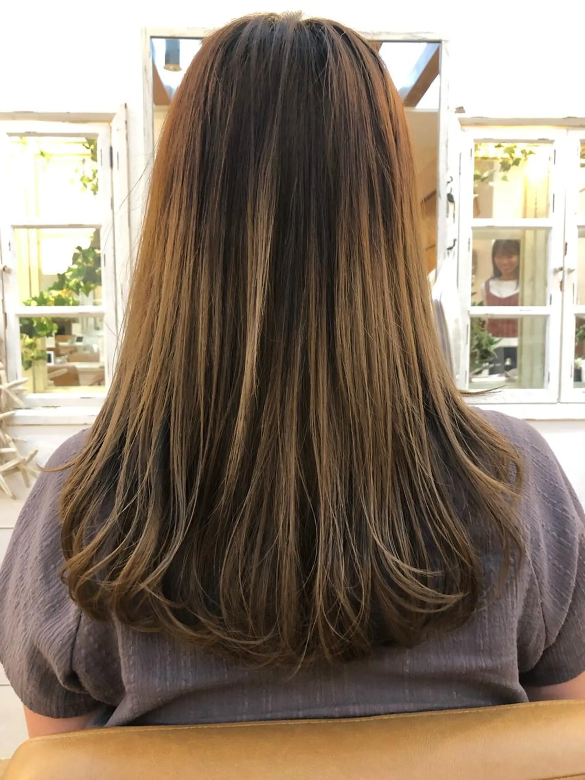 ロング カラー グラデーションカラー vi-ta田町 ⭐️髪質改善⭐️のヘアスタイル