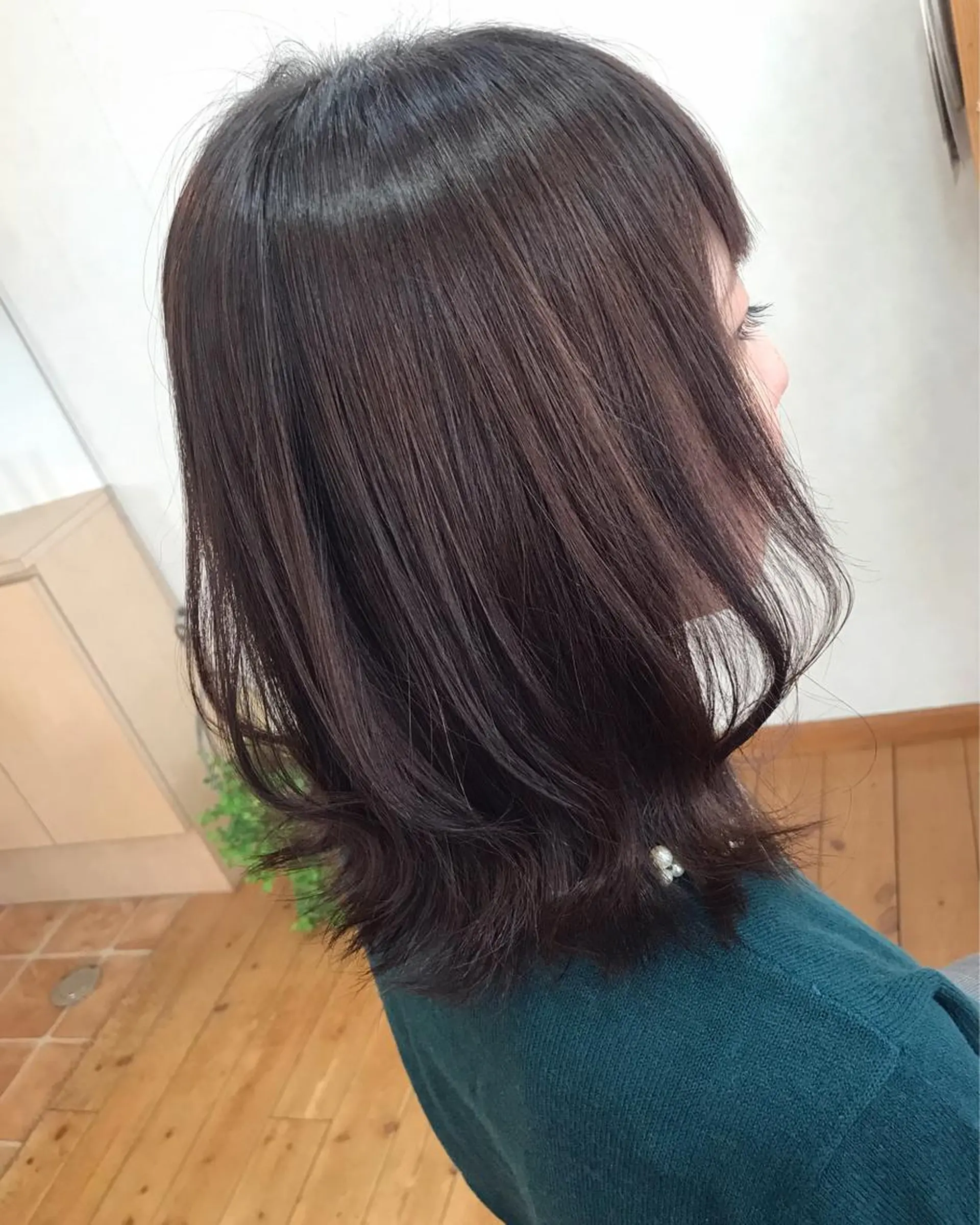 ミディアム カラー ラベンダーカラー 荒木 ひろかのヘアスタイル