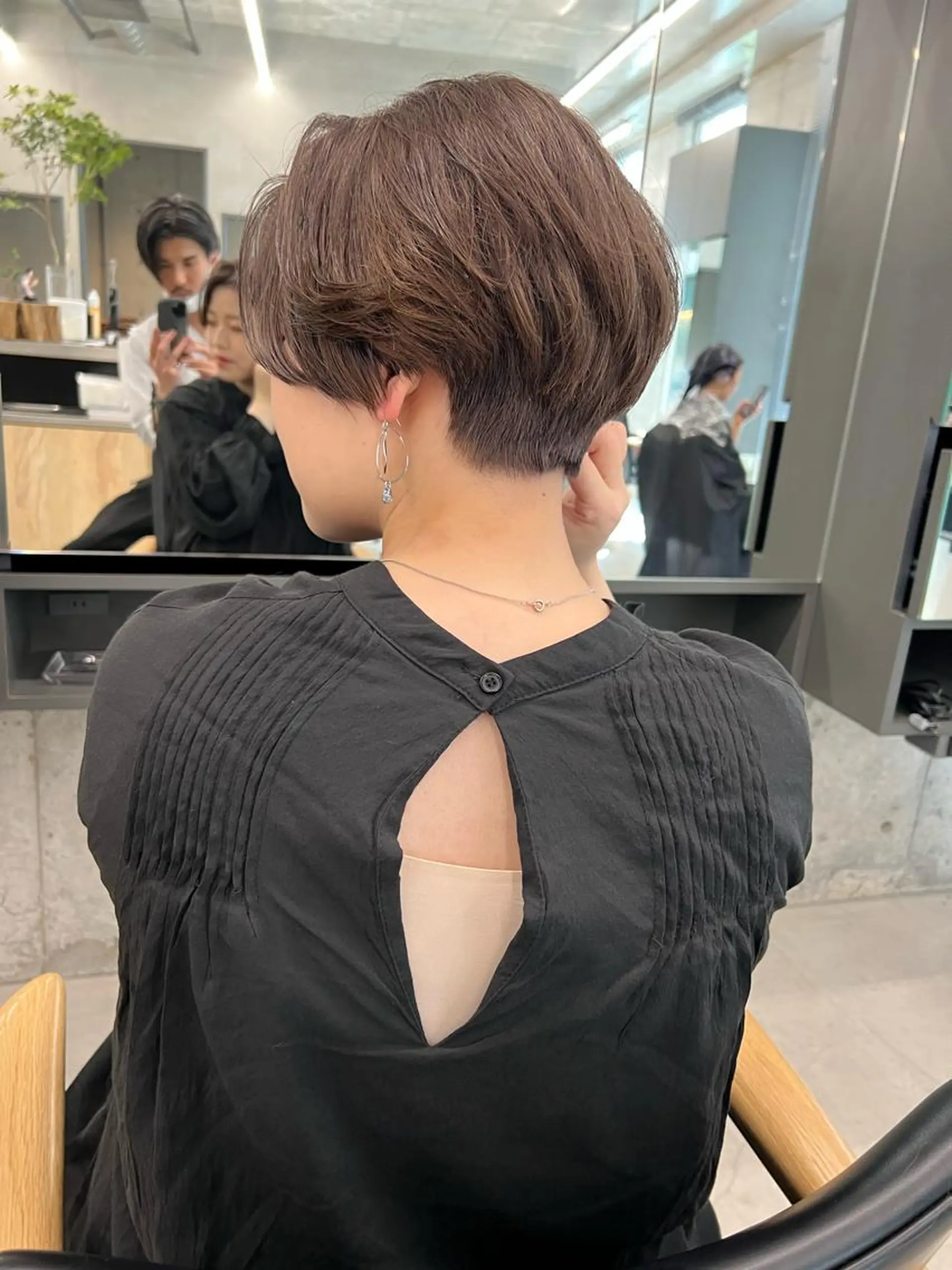 ショート カラー ハンサムショート ブリーチ 透明感カラー ショートヘア sakoda shunkiのヘアスタイル