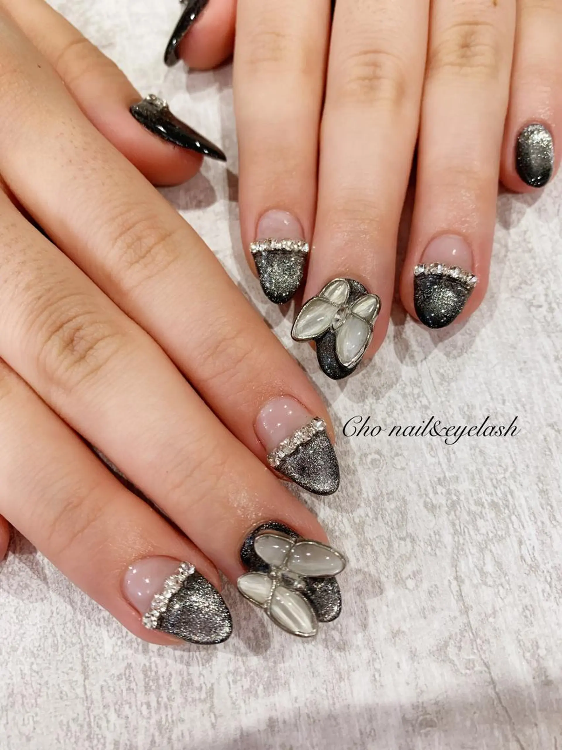 ミディアム ネイル cho nailのネイルデザイン
