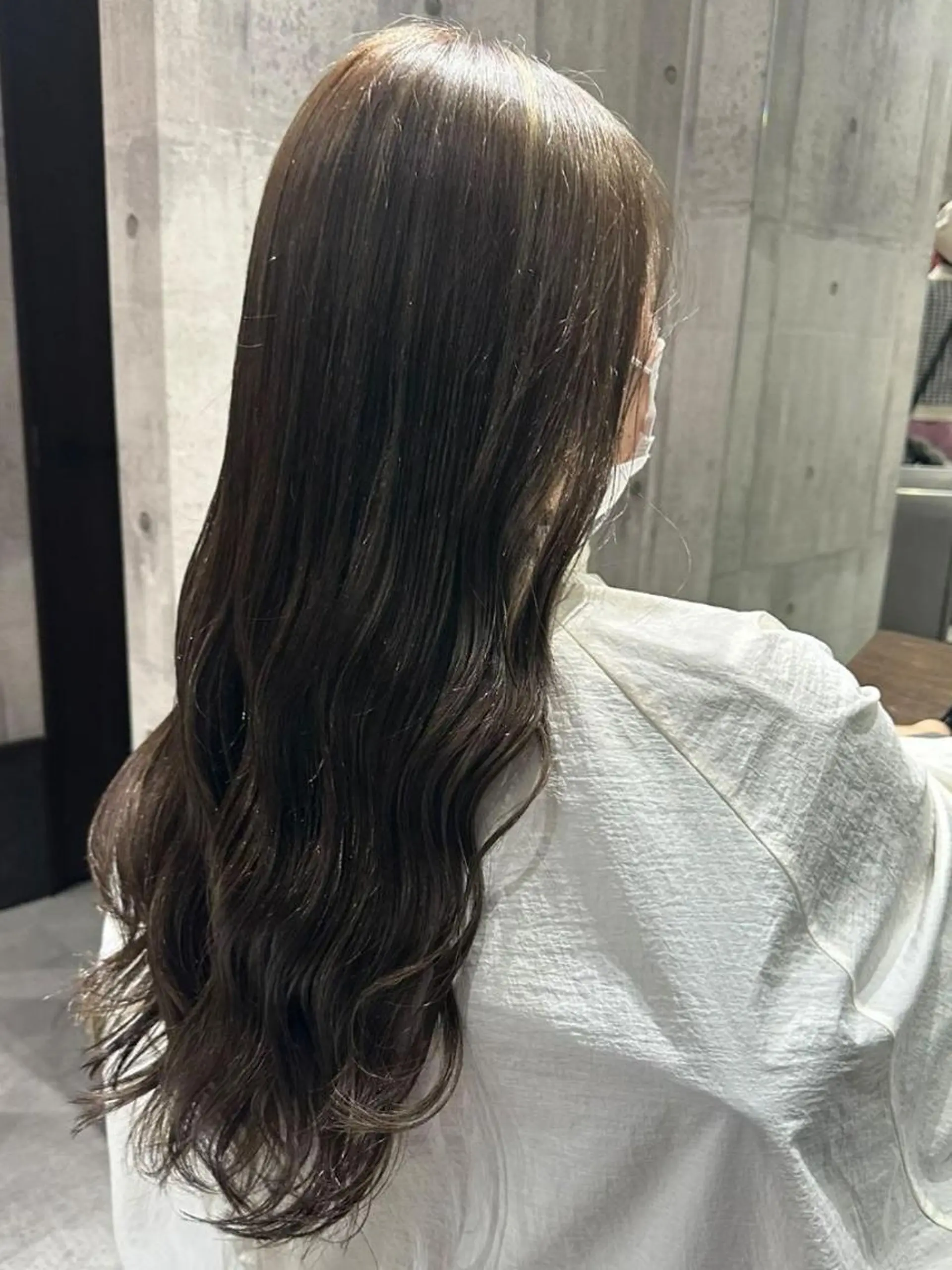 カラー ロング 高橋嵐 プラスイズムヴェレンのヘアスタイル