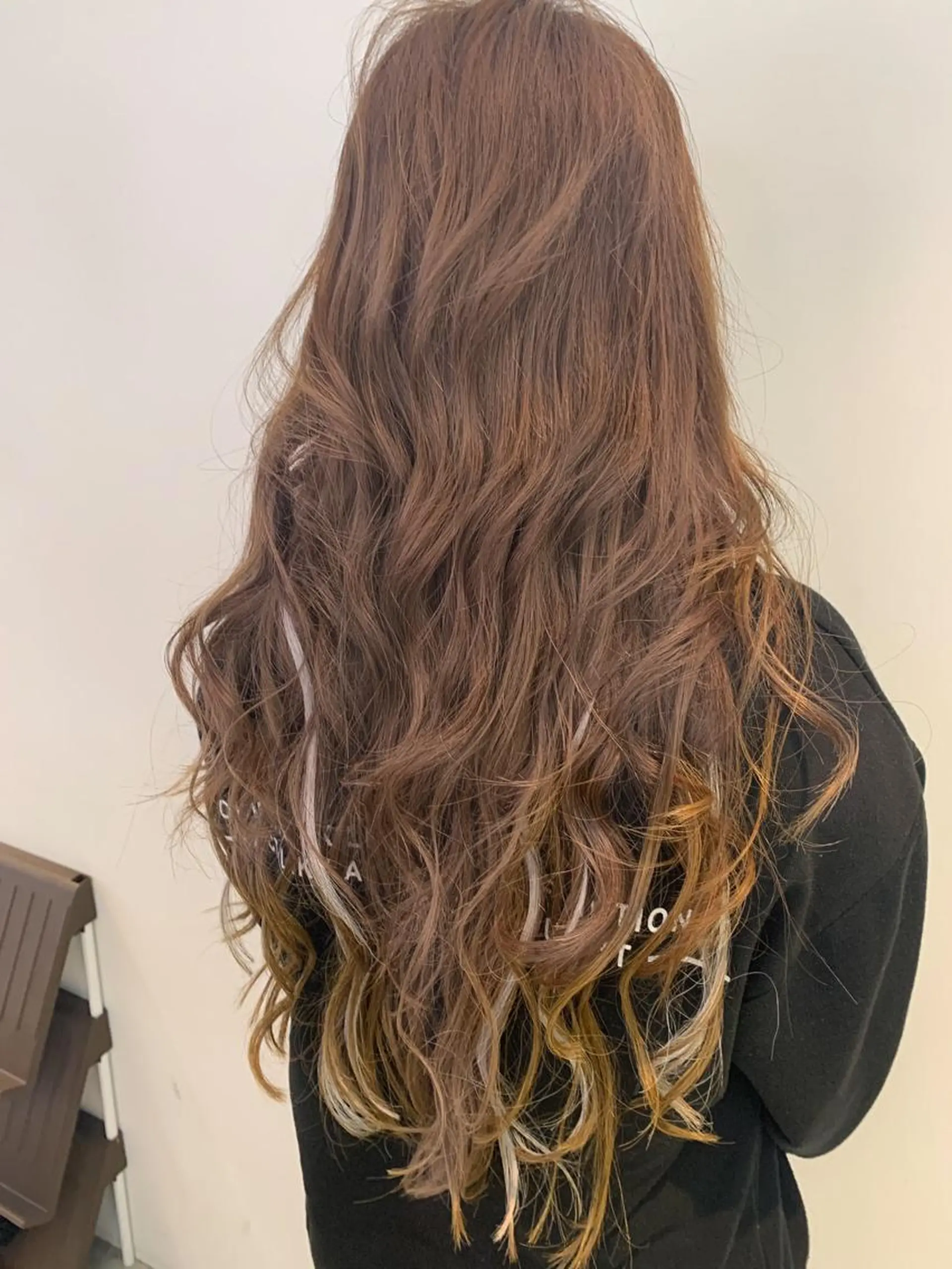 ロング カラー カット ヘアカラー トリートメント エクステ colorworld 【カラーワールド】所属・⭐️吉田 孝司⭐️のヘアスタイル
