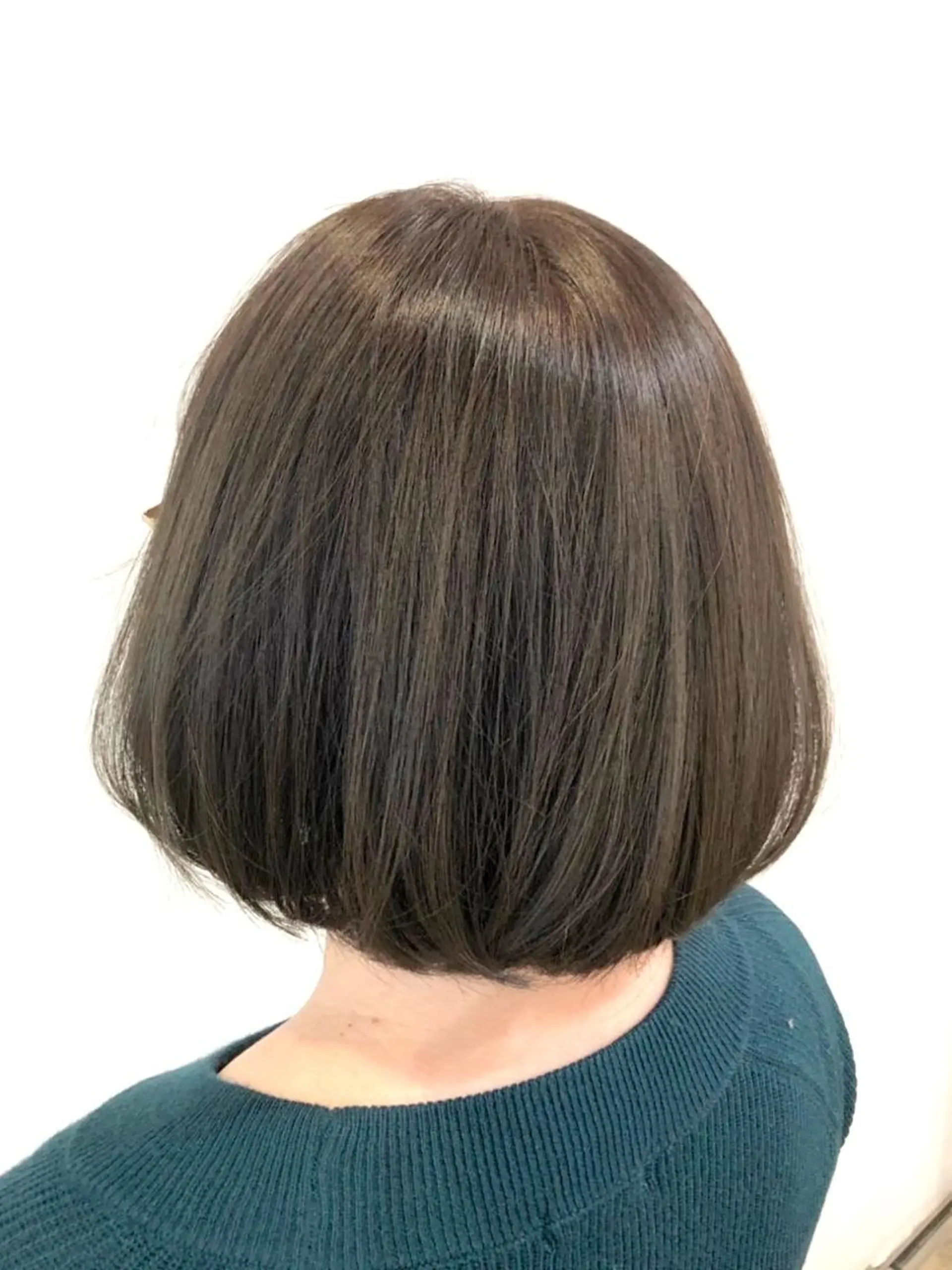 ショート ボブ カット ヘアカラー 【髪質改善師】 鈴木伸之介のヘアスタイル