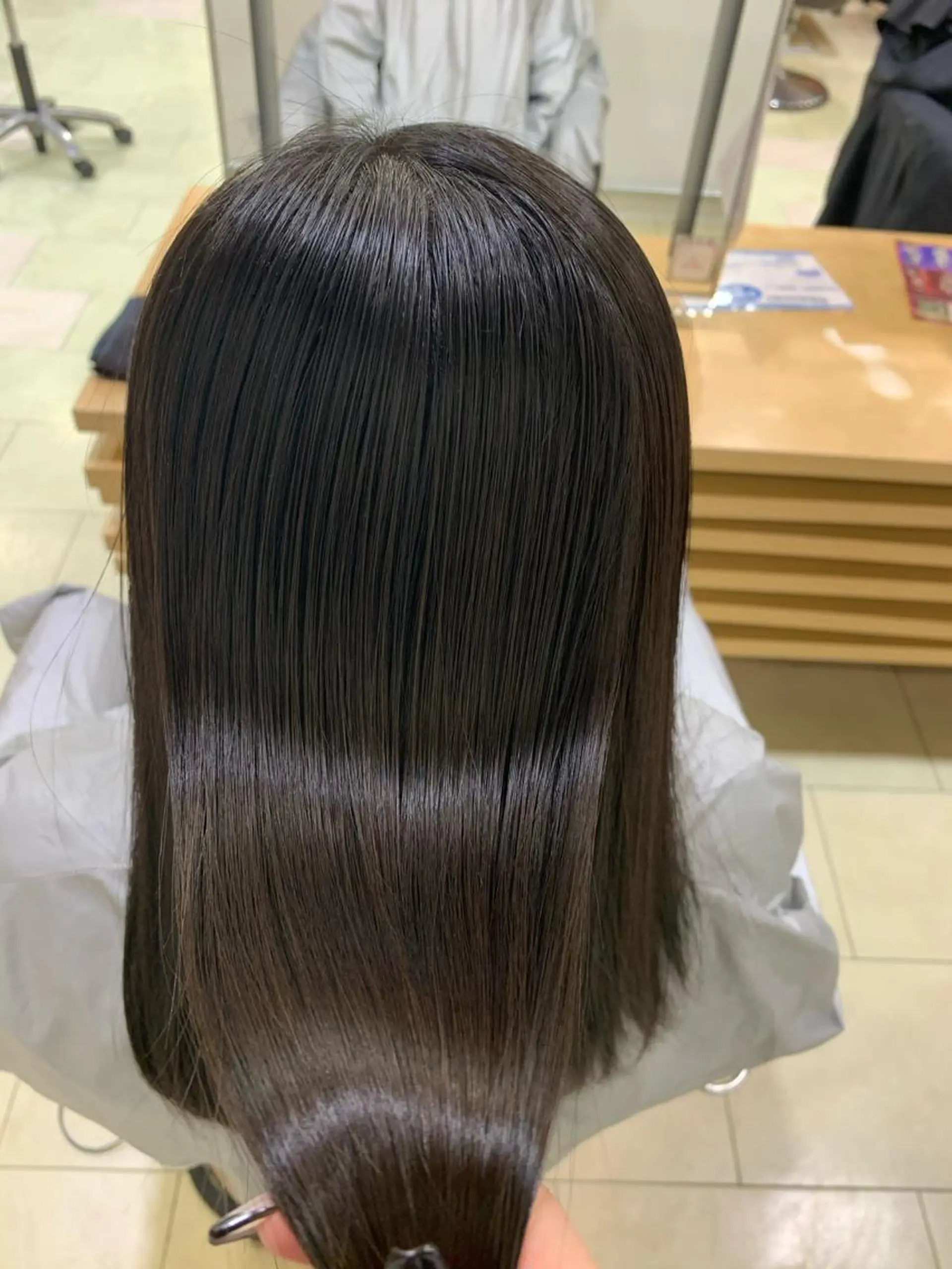 ミディアム ダウンパーマ🇰🇷 毛流れパーマ【かな】のヘアスタイル