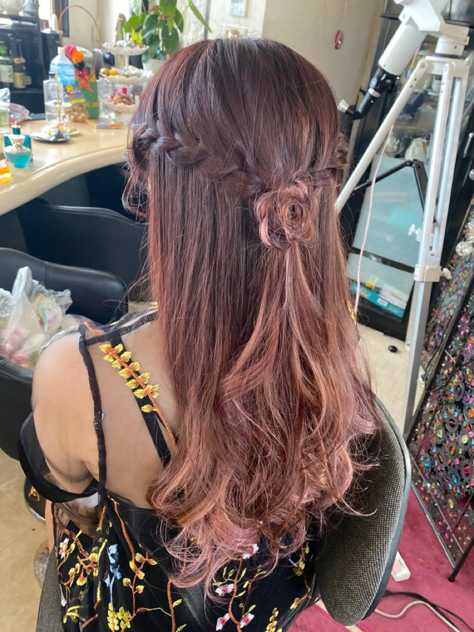ロング ハロウィン 銀河 ティンガーラのヘアスタイル