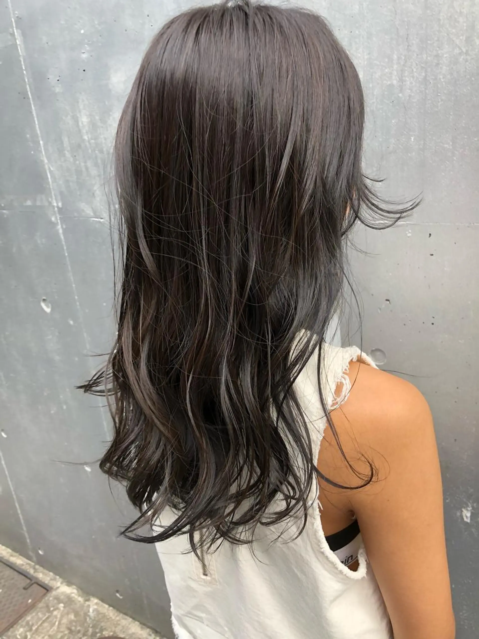 ロング アッシュ アッシュグレー アッシュグレージュ ヘアカラー 🏆感動をお約束🏆 🥇SHO🎖のヘアスタイル