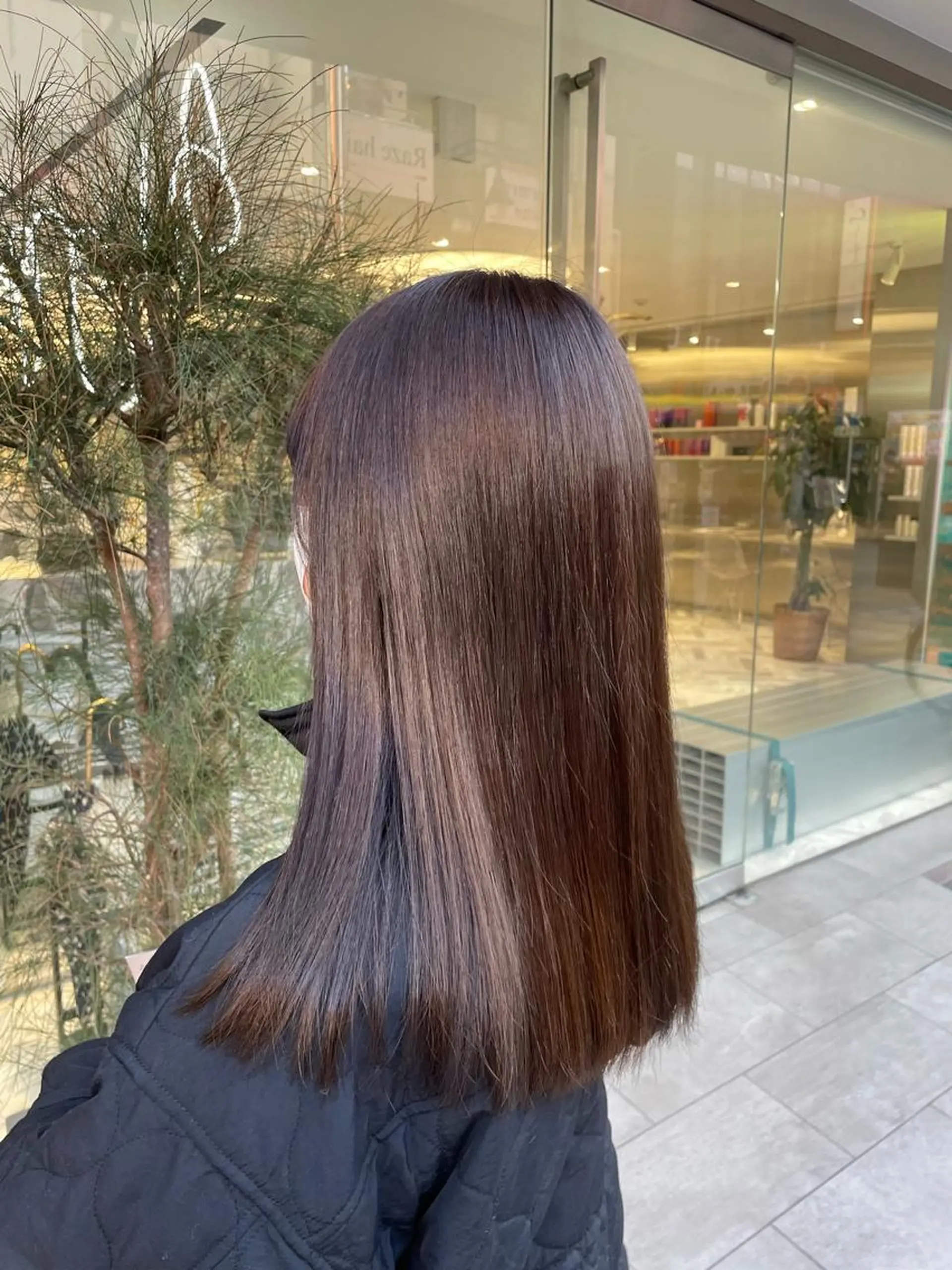セミロング カラー ヘアカラー 🧁はるひ/ ZEST八王子🟡のヘアスタイル