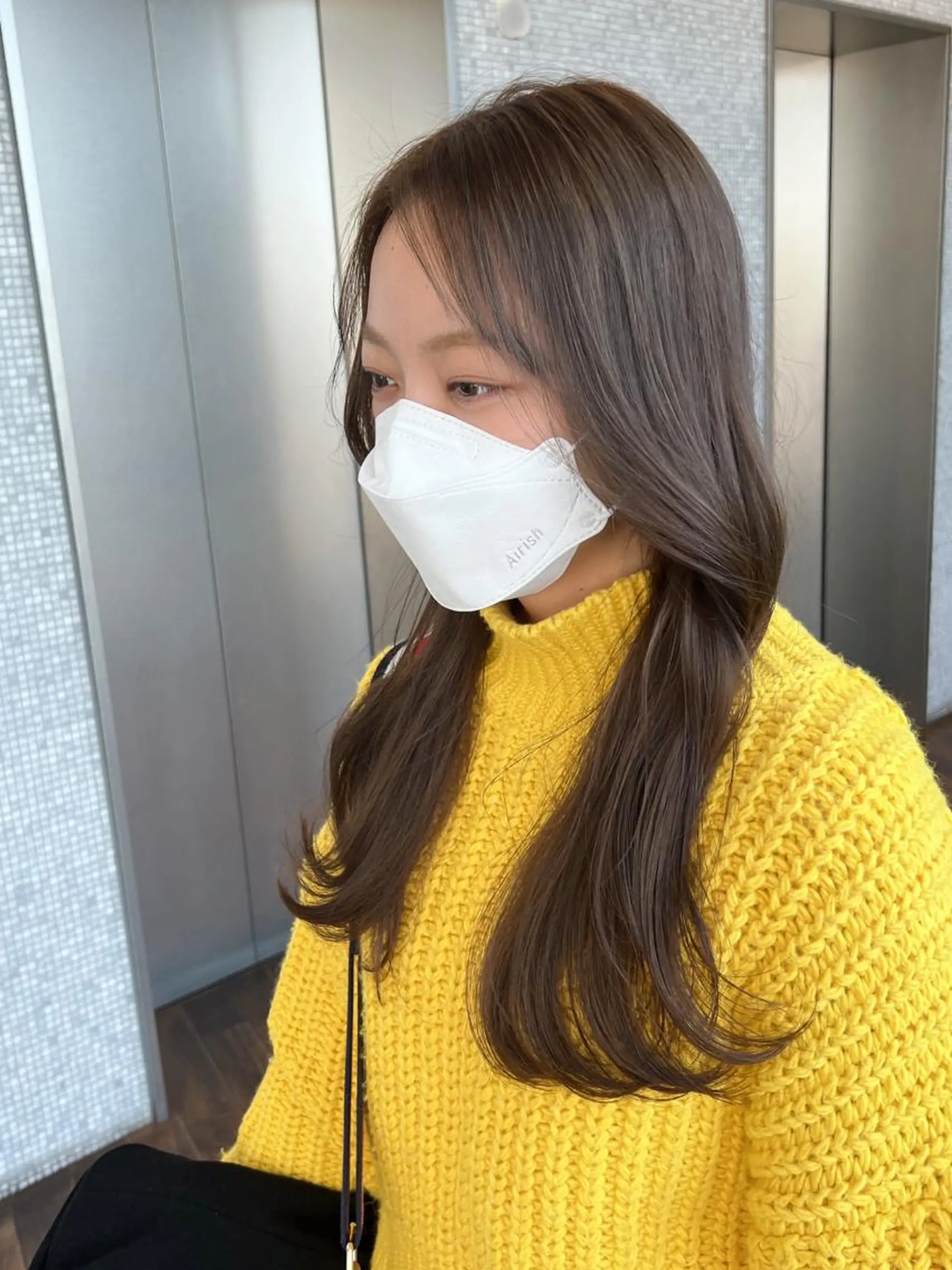 ロング カラー ブリーチ 透明感カラー グレージュ ブリーチなしカラー 顔周りカット カット ヘアカラー トリートメント 日本一丁寧なカット/ 小林輝🍀︎のヘアスタイル