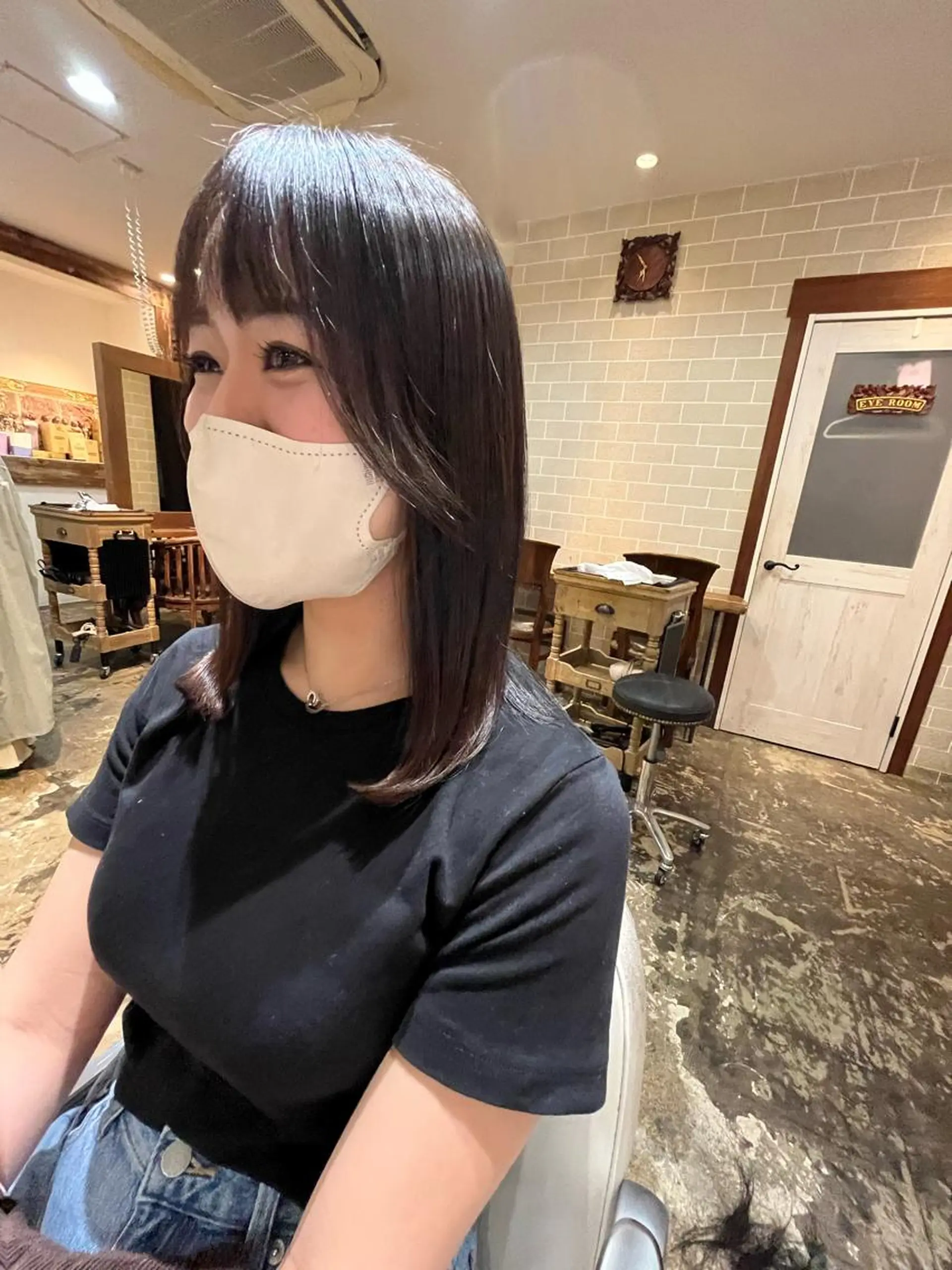 セミロング カット 縮毛矯正 トリートメント ヘッドスパ putri店長 和田鈴采のヘアスタイル