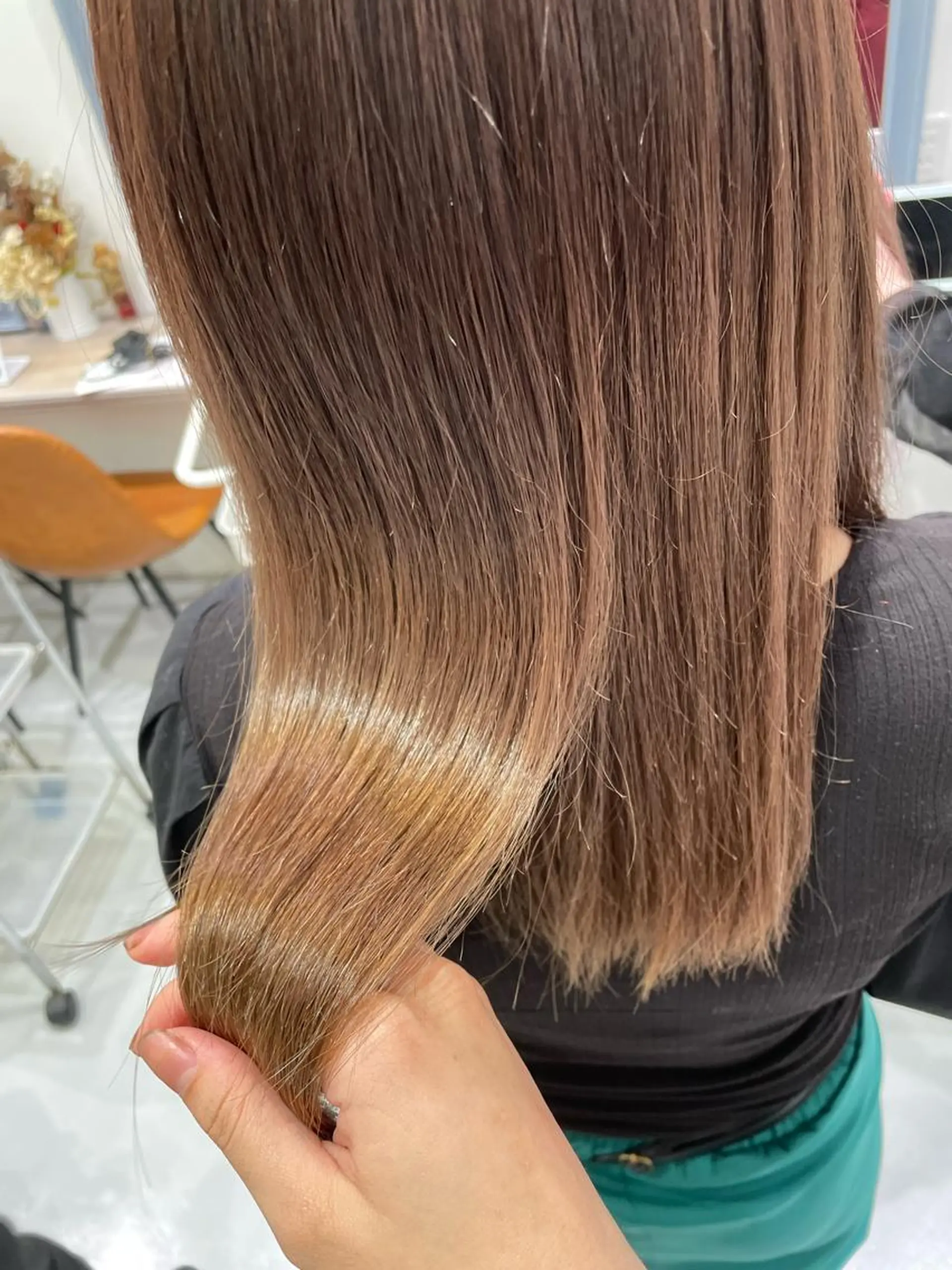 セミロング 髪質改善 トリートメント ヘアカラー トリートメント 新田 杏梨のマツエク・マツパデザイン