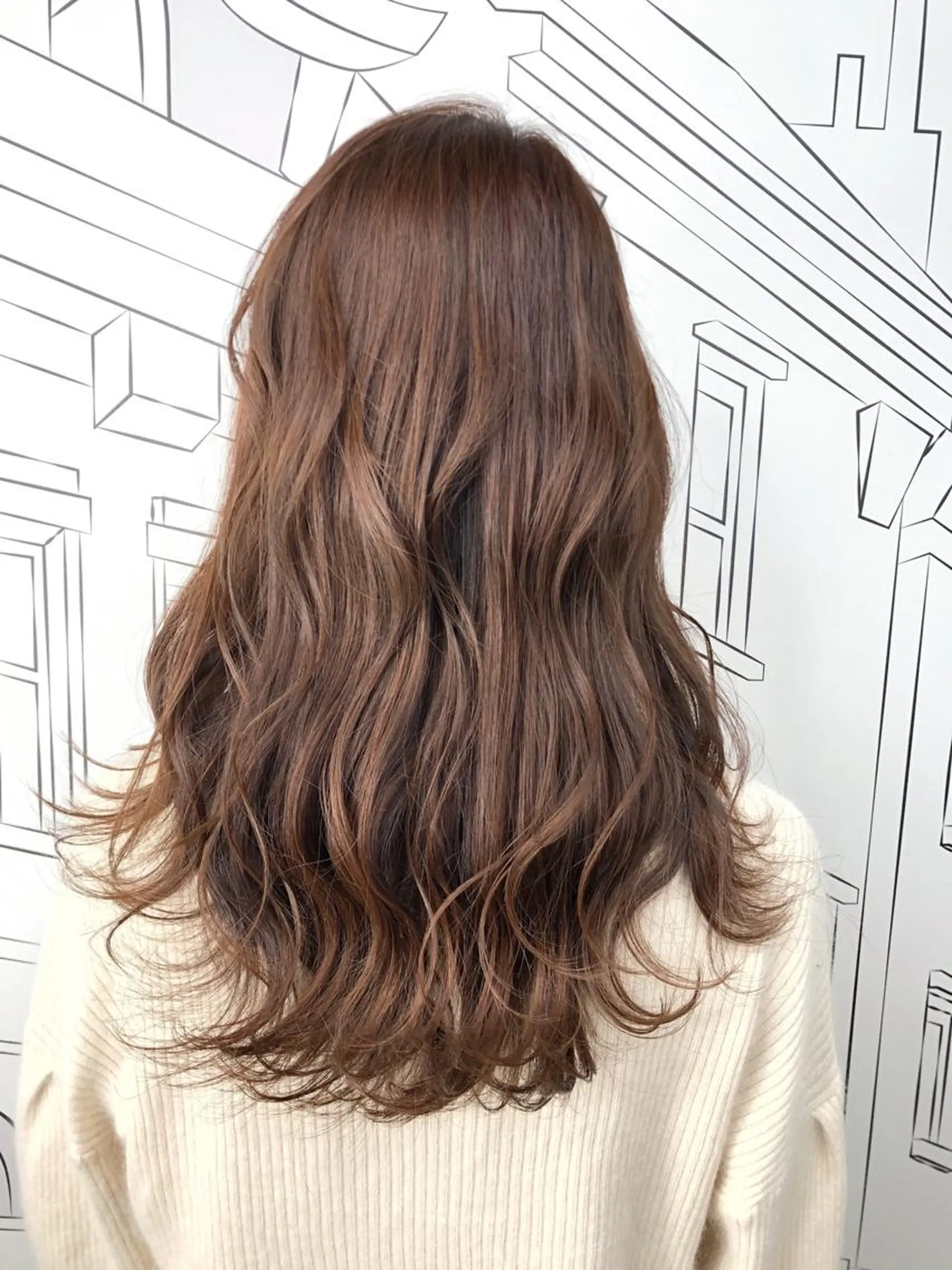 セミロング カラー イルミナカラー ピンクカラー レイヤー⭐️カラー ⭐️平川雅史のヘアスタイル