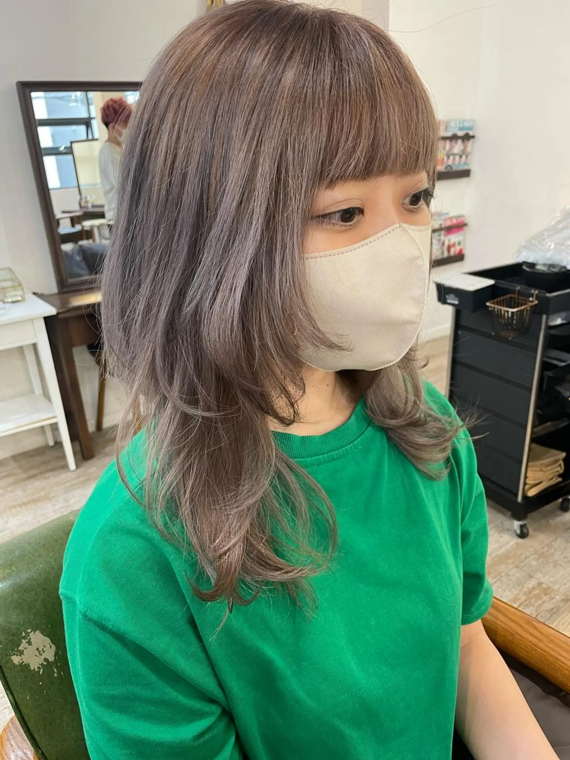 セミロング カット ヘアカラー トリートメント ウルフカット/御園 里奈のヘアスタイル