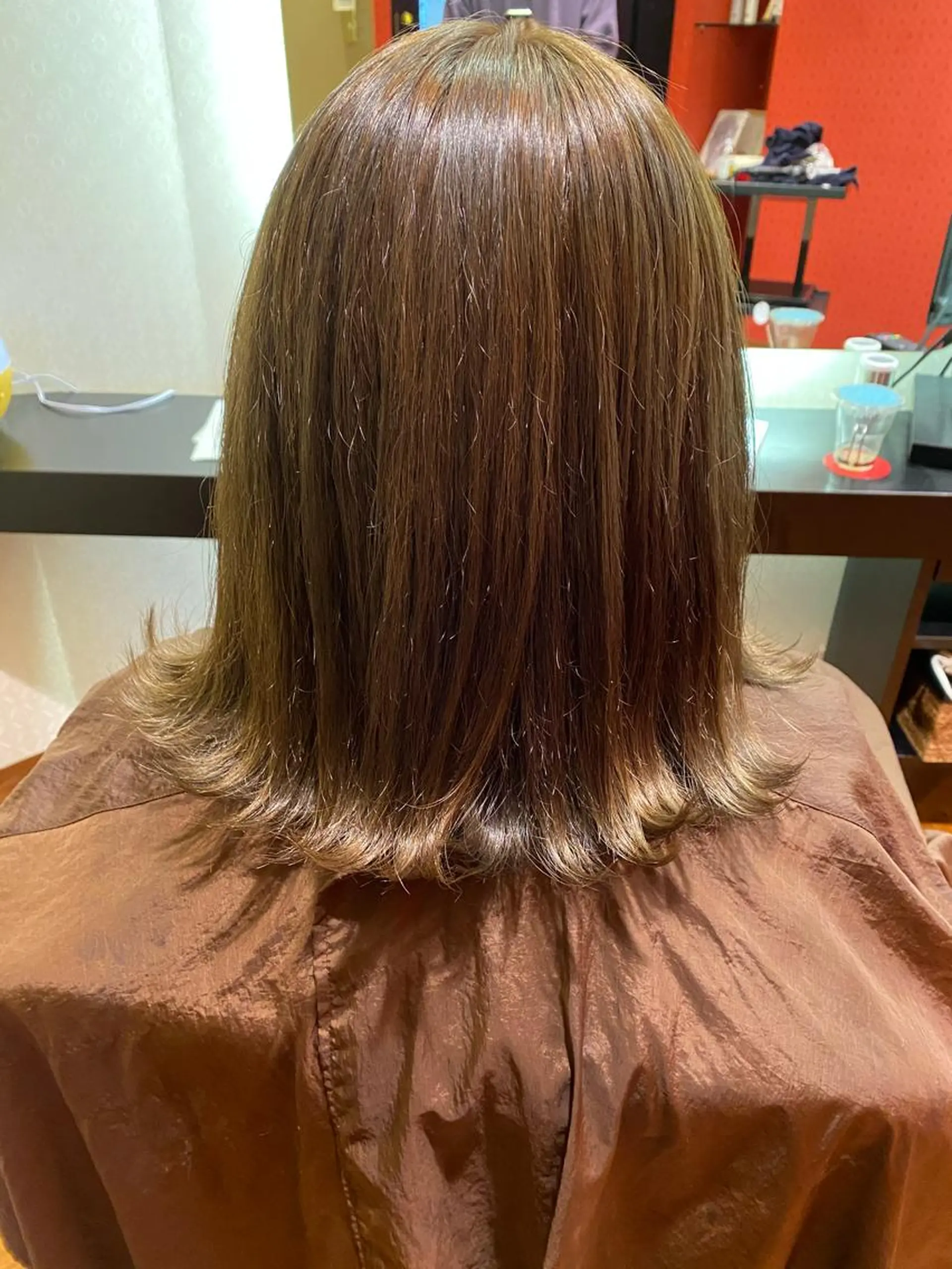 カラー カット 及川 歩真のヘアスタイル