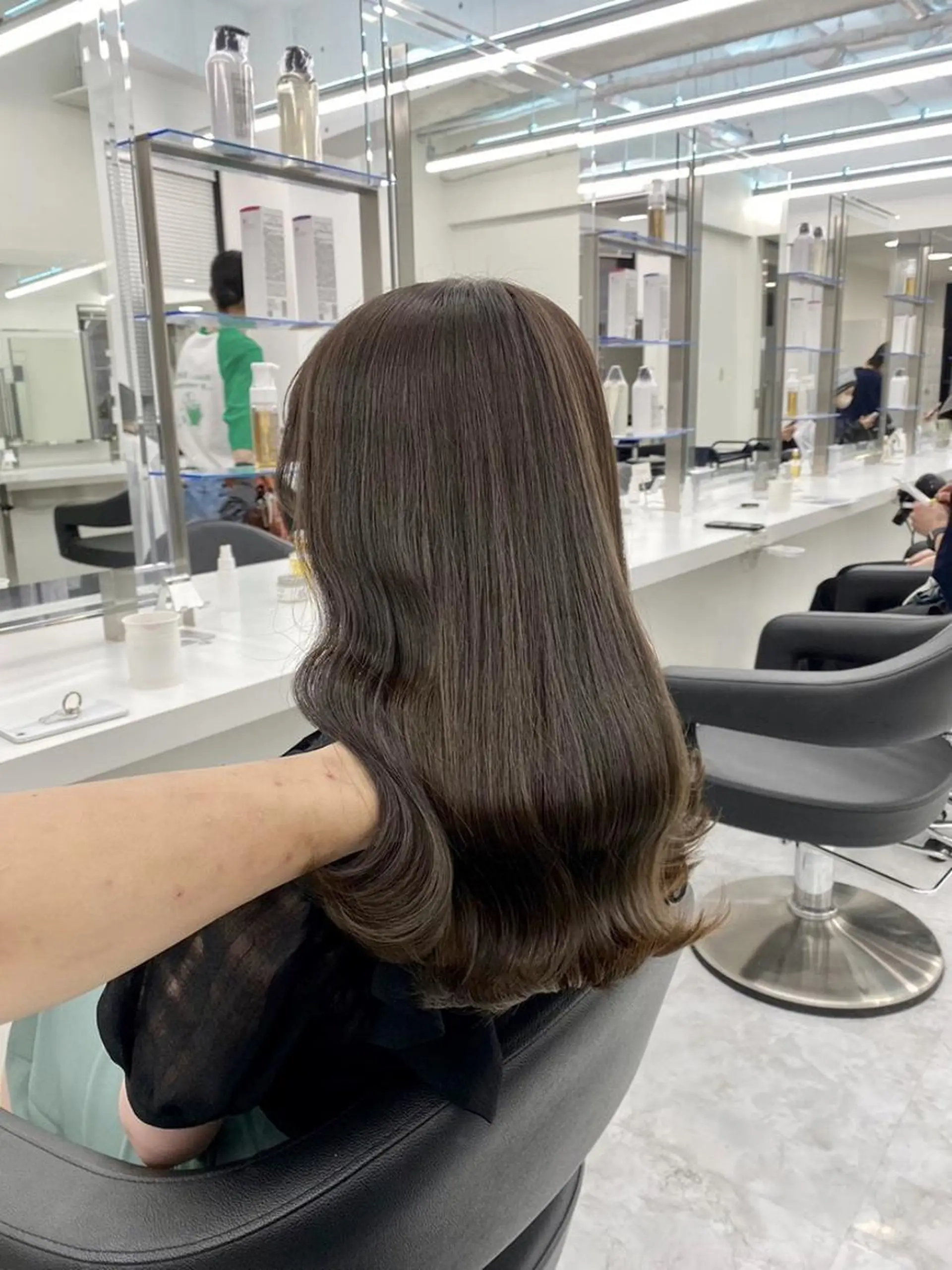 カラー 銀座DISCO🧸 透明感ブラウン🧸のヘアスタイル