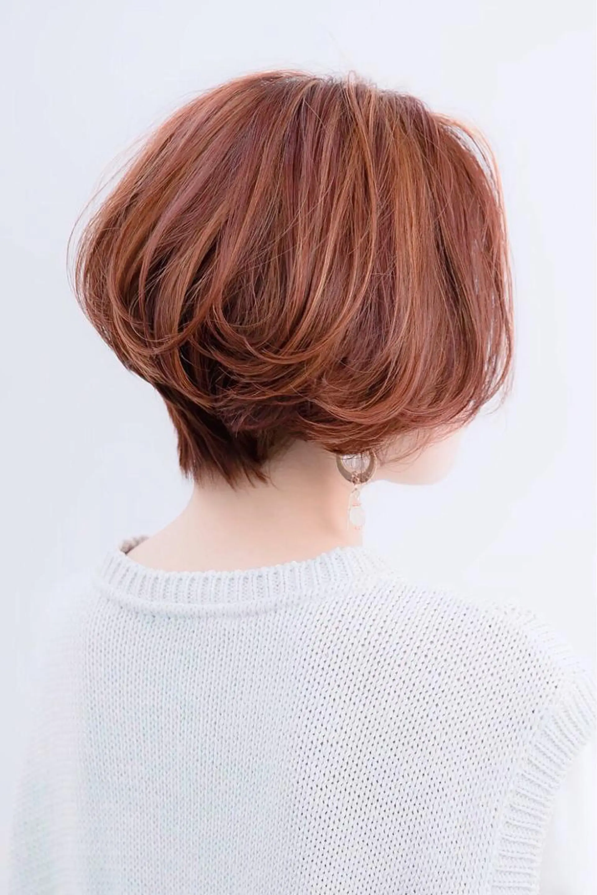 ショート Lond enikaのヘアスタイル
