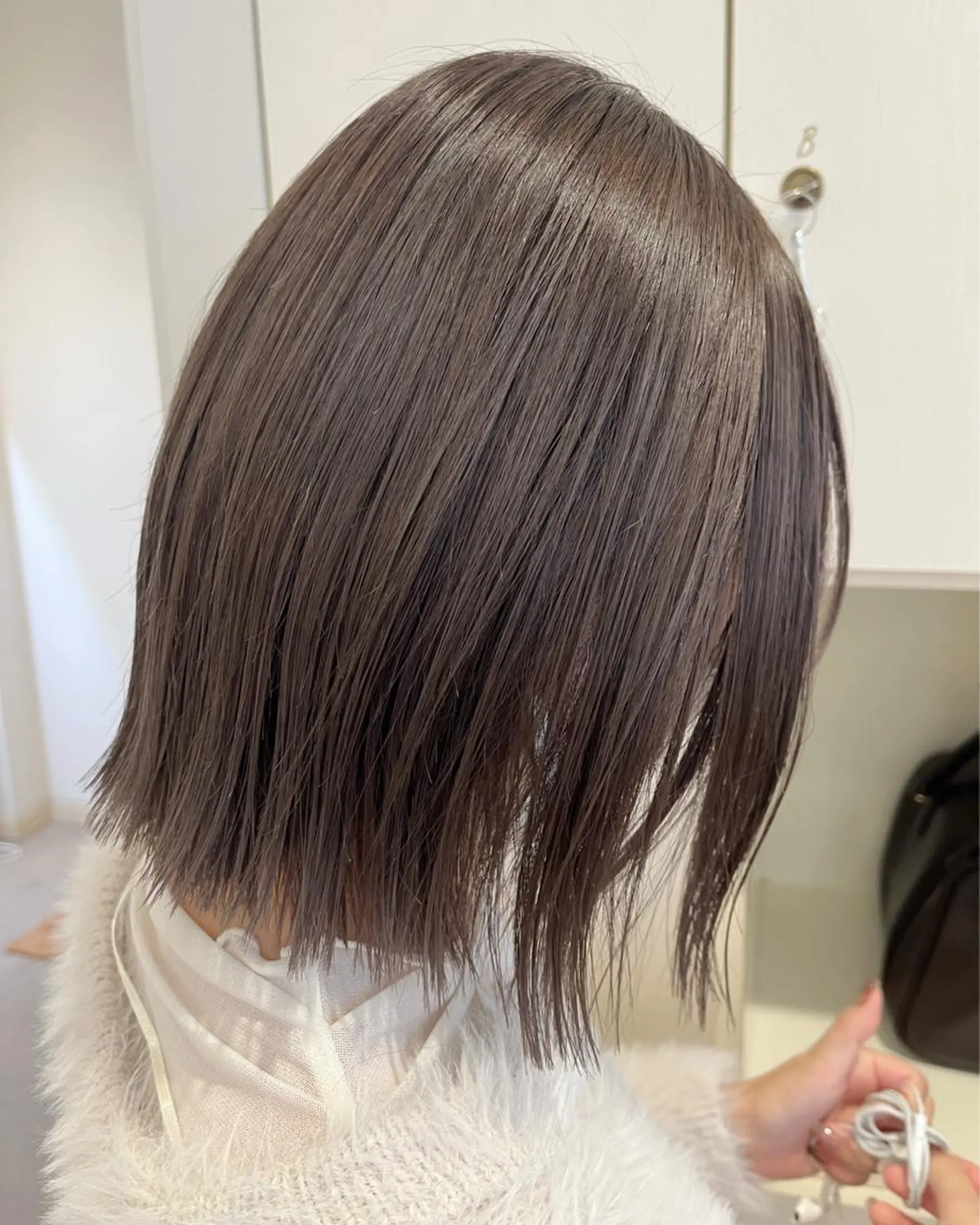 ショート カラー ベージュカラー 透明感カラー ヘアカラー トリートメント サソウ ユリエ🥥のヘアスタイル