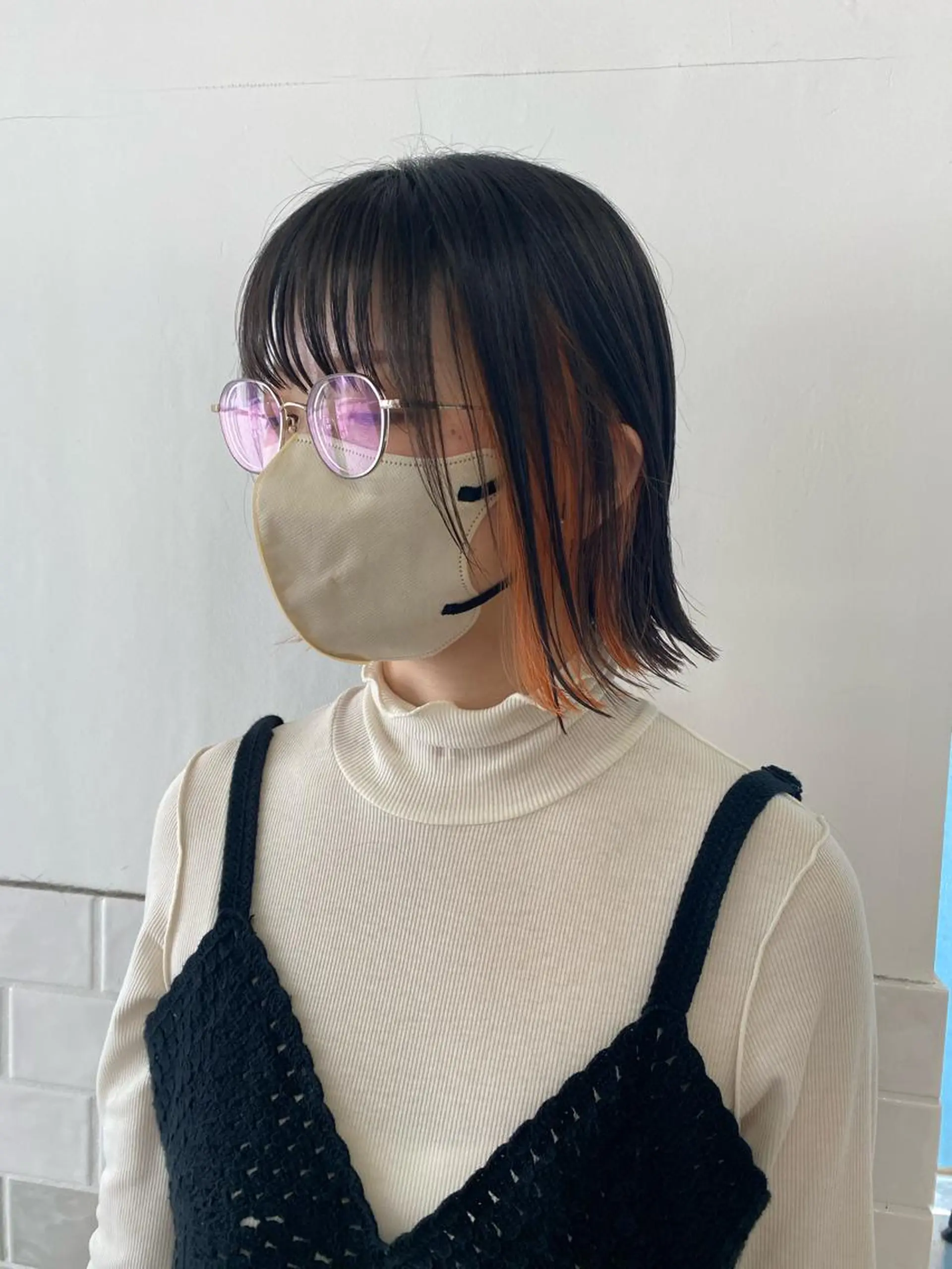 ショート カラー 切りっぱなしボブ インナーカラー ボブ ヘアカラー アオヌマミユ☁️ /ボブ/ハイトーン/のヘアスタイル