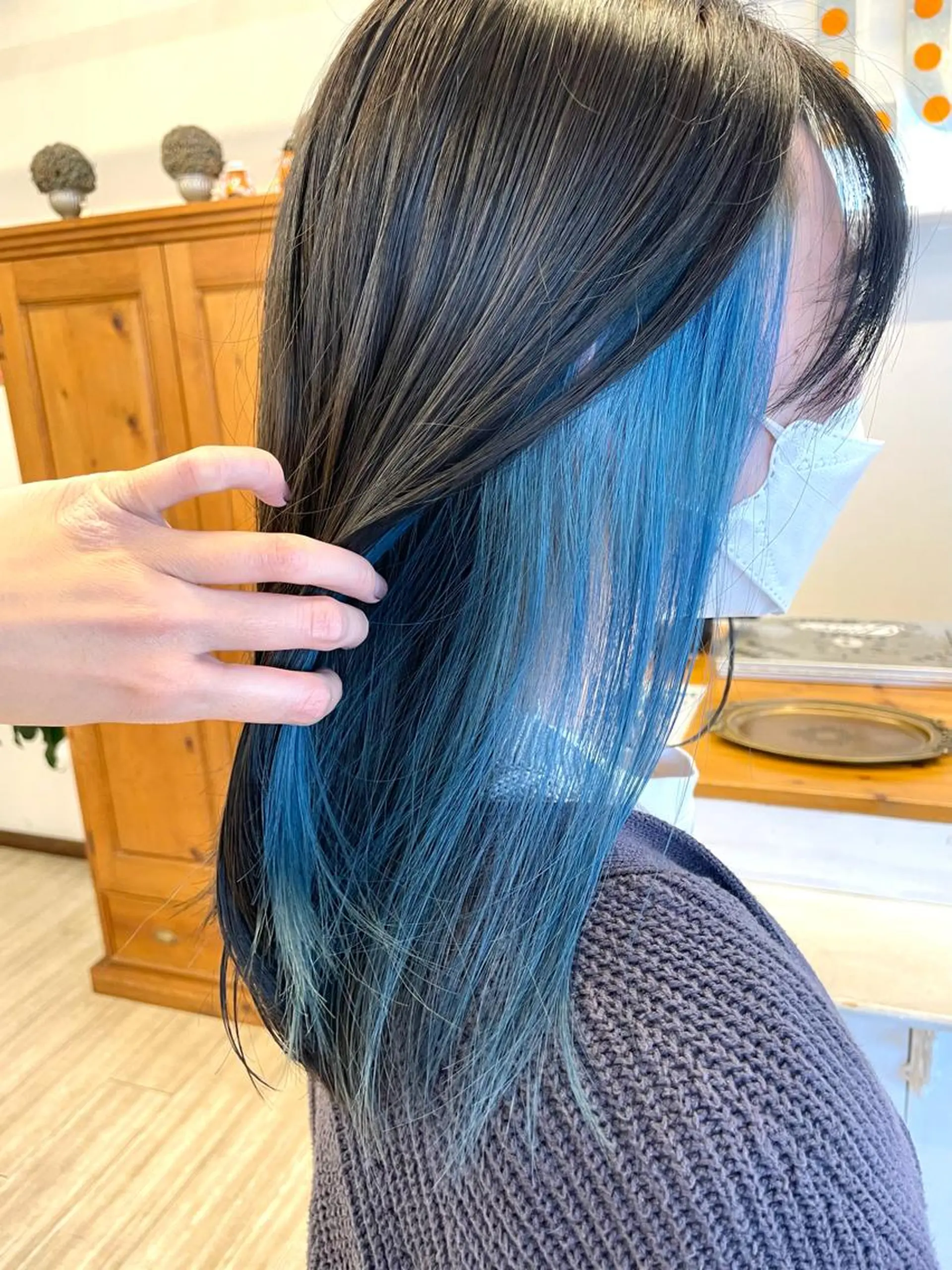セミロング カラー ブリーチ ケアブリーチ ダブルカラー インナーカラー インナーカラー/推し アニメカラー/ウルフのヘアスタイル