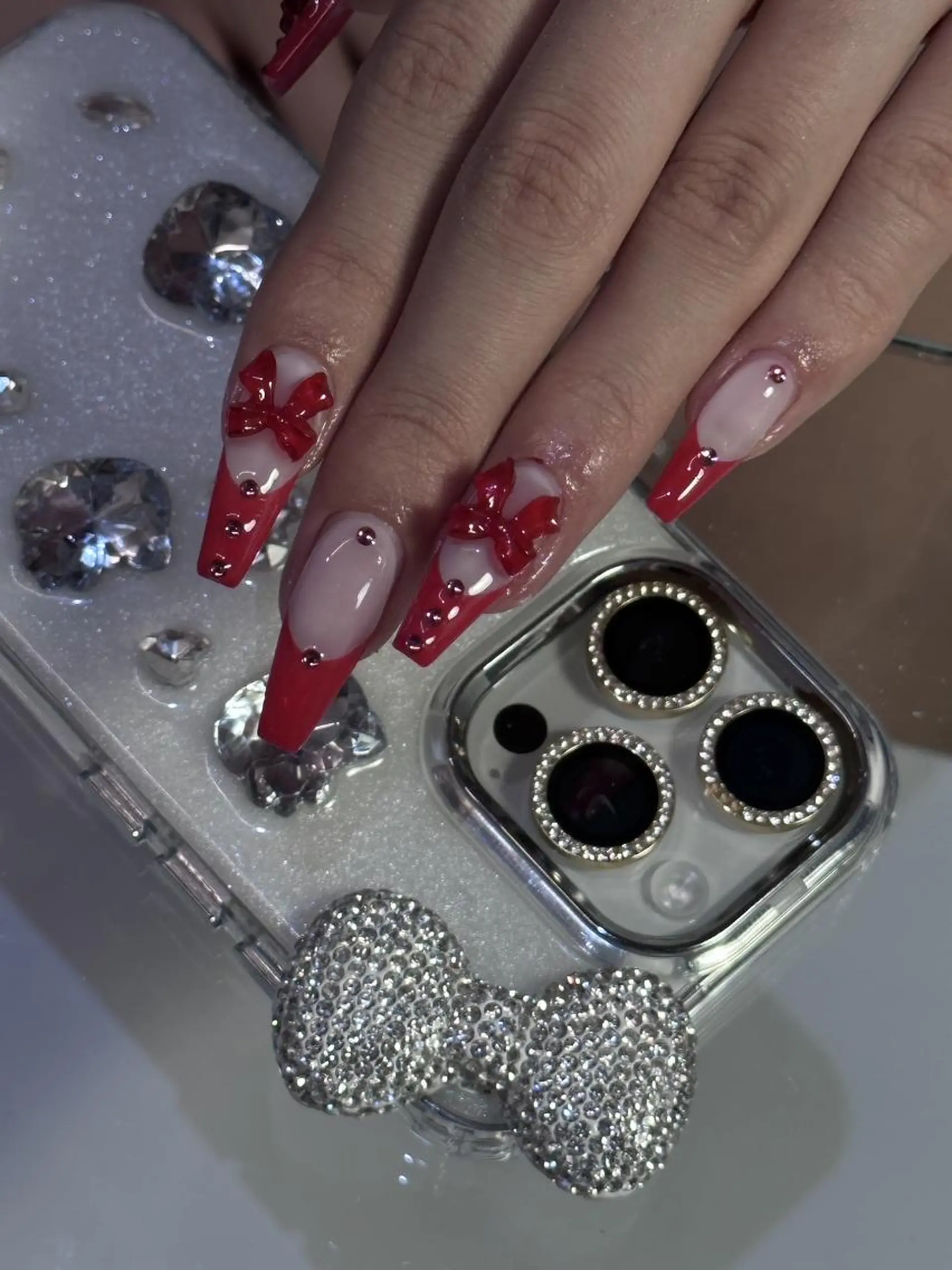 ネイル 韓国ネイル ワンホンネイル ハンドネイル fein. rion☁️のネイルデザイン