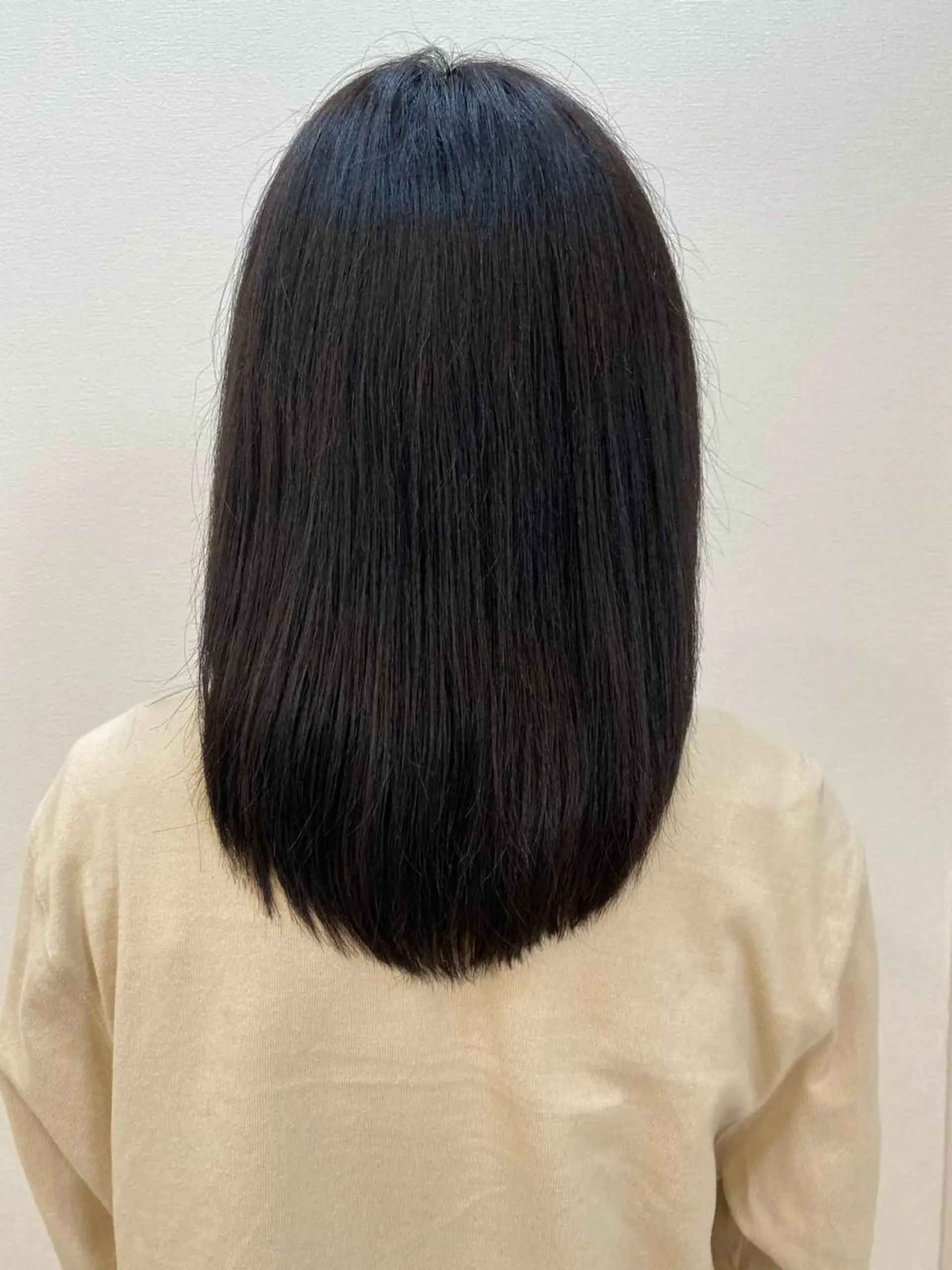 ミディアム ヘアメイクage所属・木山 萌香のヘアスタイル