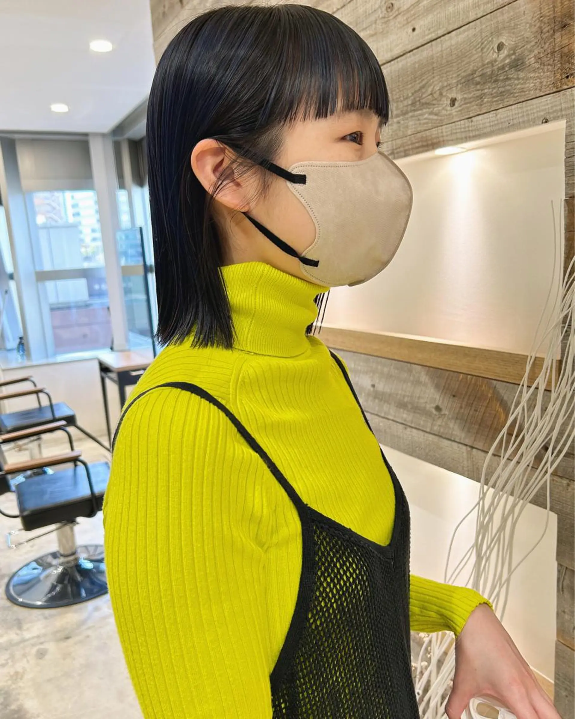 ミディアム カラー ブルーカラー ダブルカラー ネイビーカラー カット ヘアカラー トリートメント Loom.所属・村上雅人 ナチュラルモードのヘアスタイル
