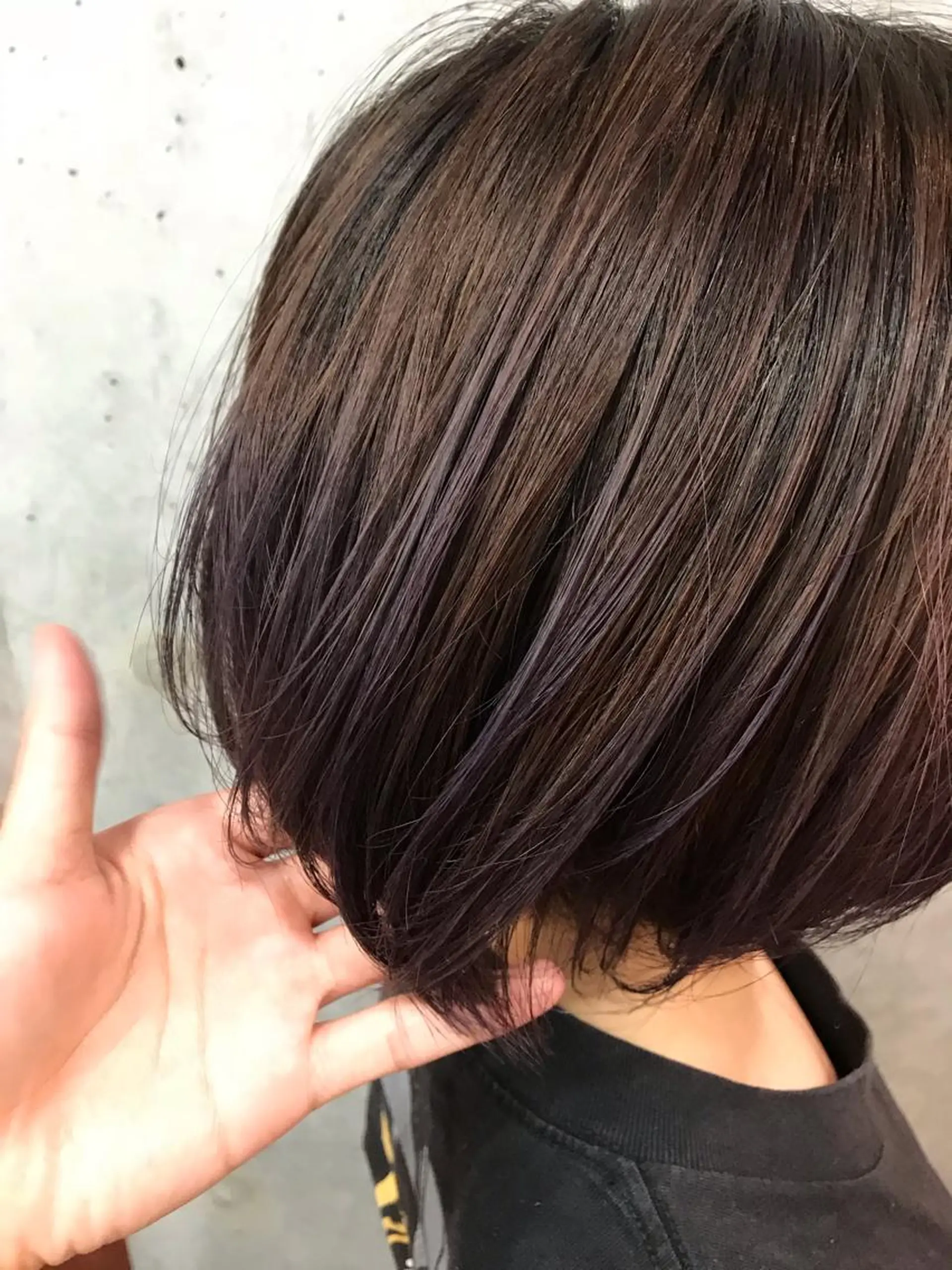 ショート パープルカラー レイヤーカット 高円寺フェード 武内和樹のヘアスタイル