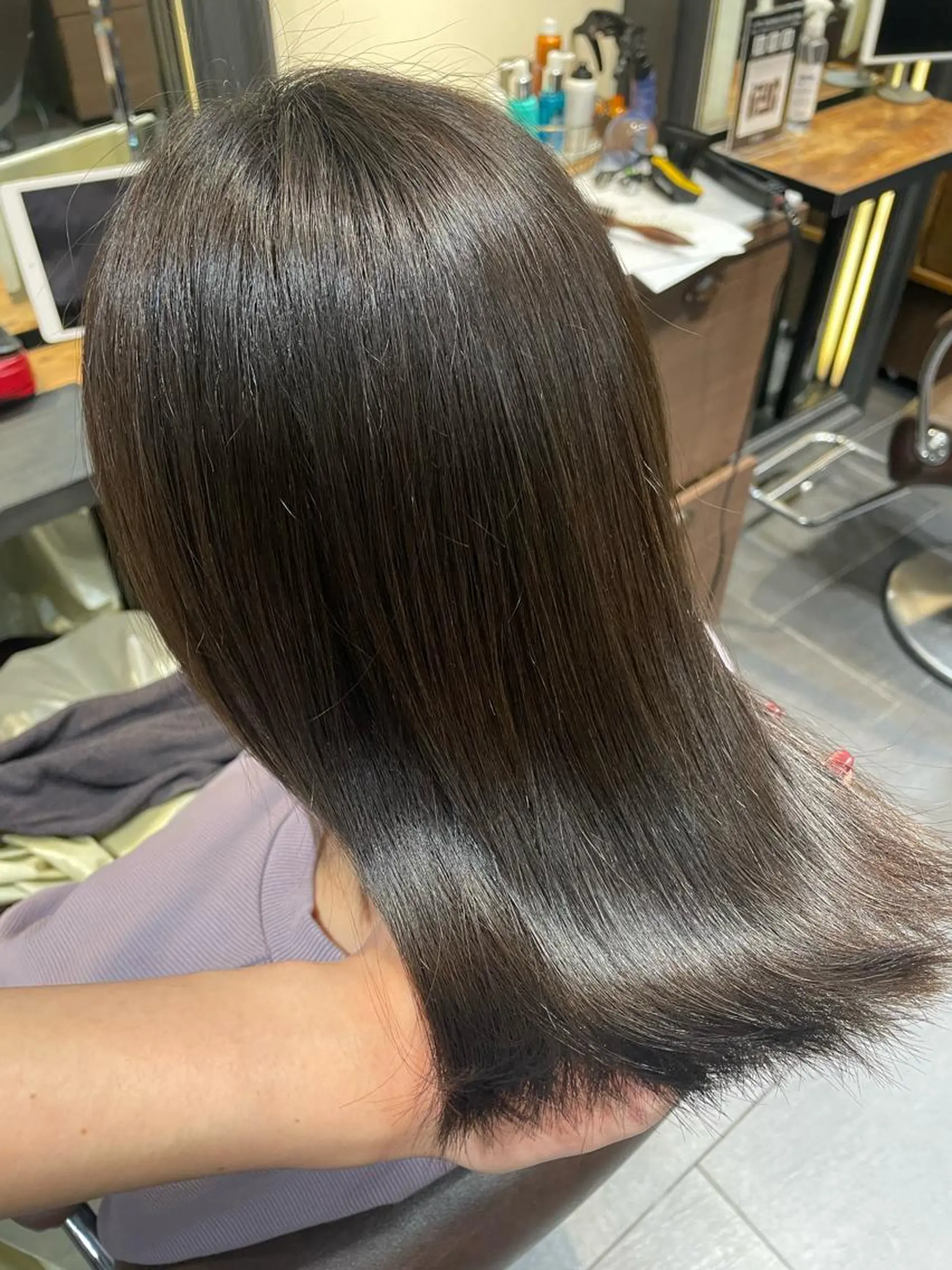 ミディアム MINXshibuya所属・レイヤー/艶髪/ 透明感/千葉詩優のヘアスタイル