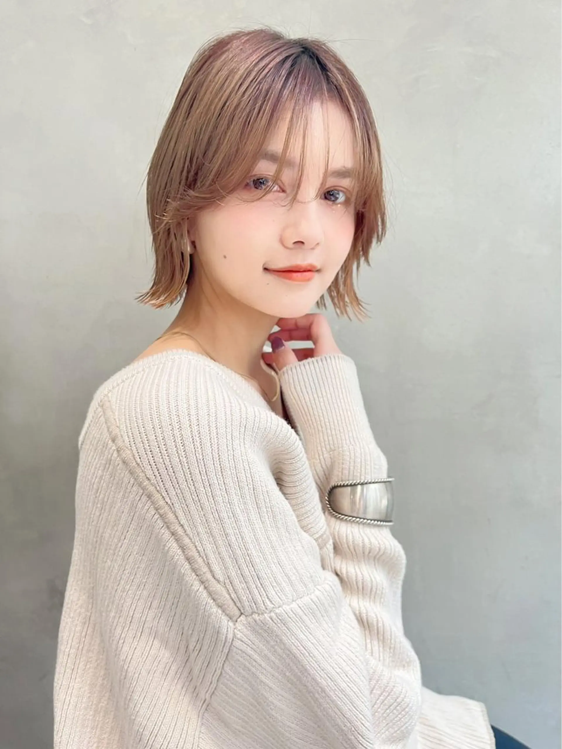 ショート カラー ベージュカラー ラベンダーカラー ラベンダーベージュ カット トリートメント ヘアセット 金子 廉のヘアスタイル