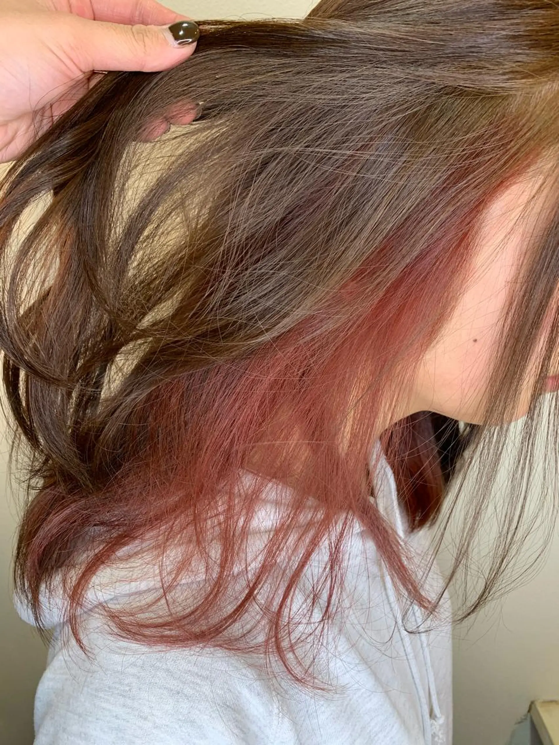 セミロング カラー ベージュカラー ブリーチ ピンクカラー anno hair salon所属・艶カラー/ Nanamiのヘアスタイル