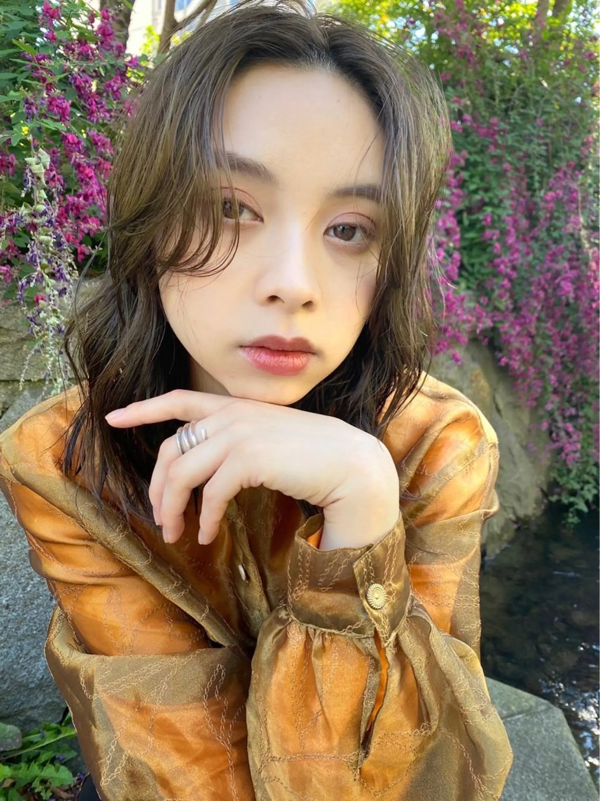 セミロング カラー パーマ ヘアアレンジ ネイル マツエク・マツパ アイブロウ 前髪パーマ/割れ癖 /レイヤー/駅近のヘアスタイル