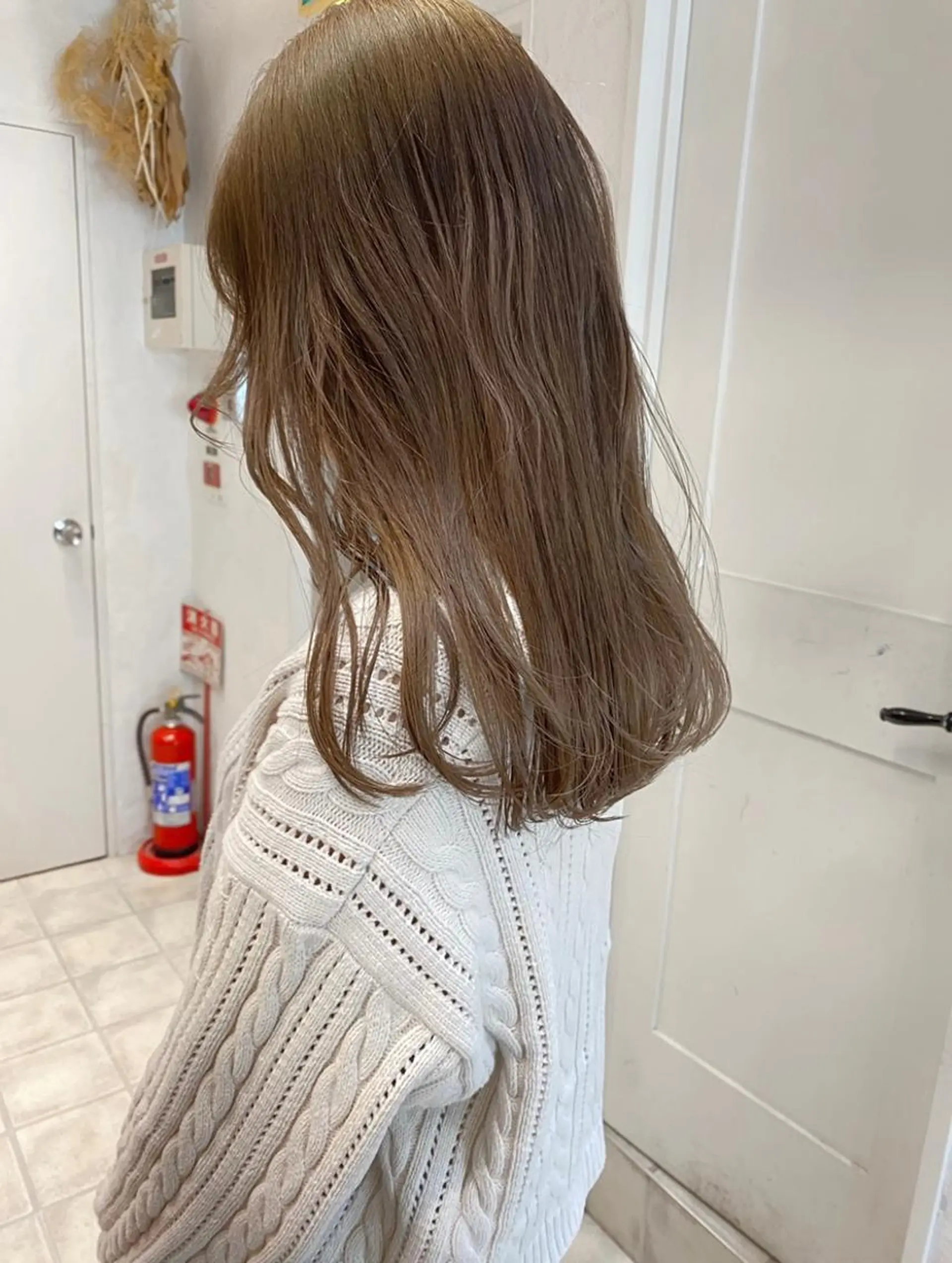 セミロング カラー ベージュカラー 🌟アレンジが似合う カラー🌟Rumiのヘアスタイル