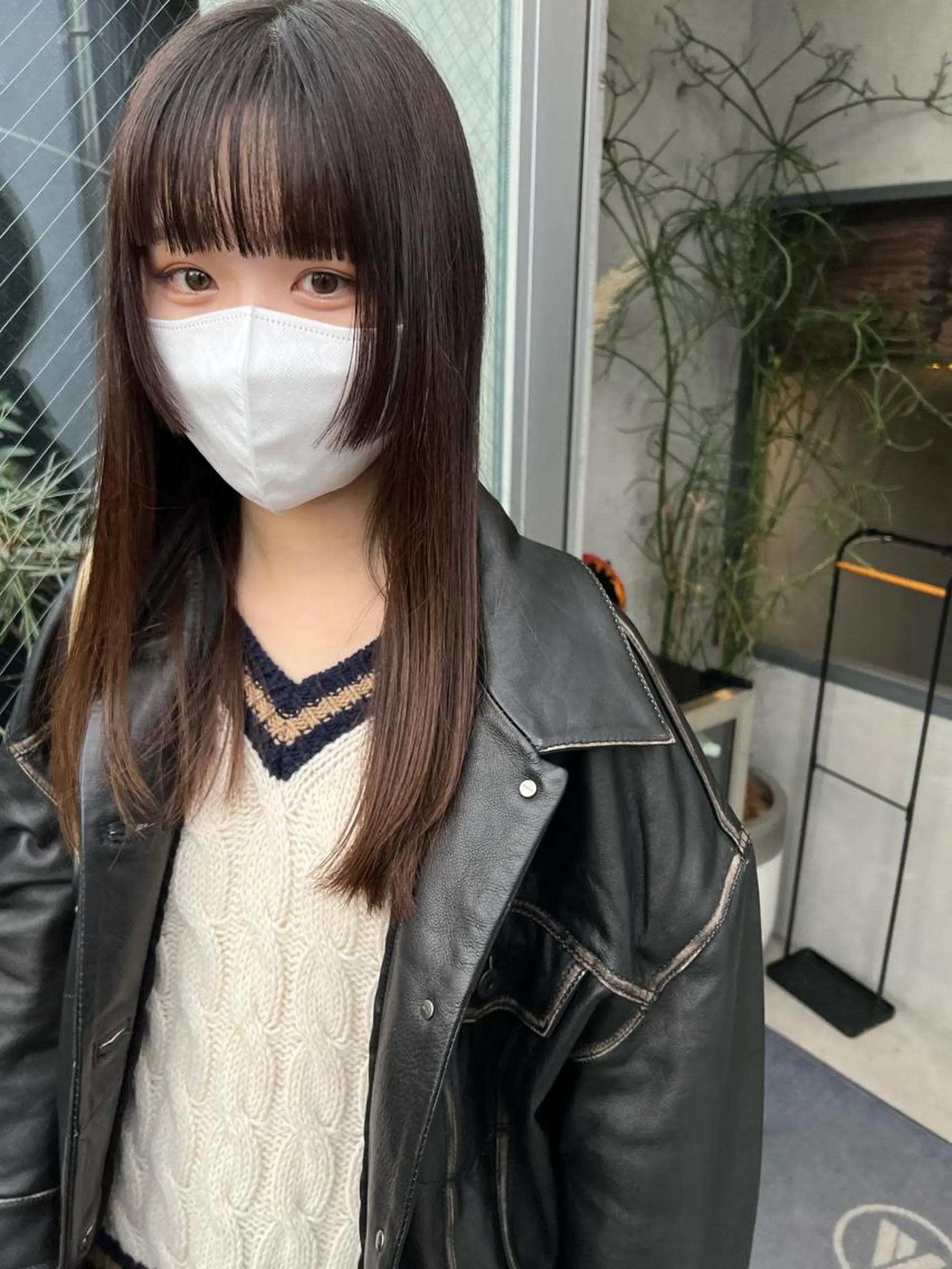 セミロング 顔周りカット カット ヘアカラー sakoda shunkiのヘアスタイル