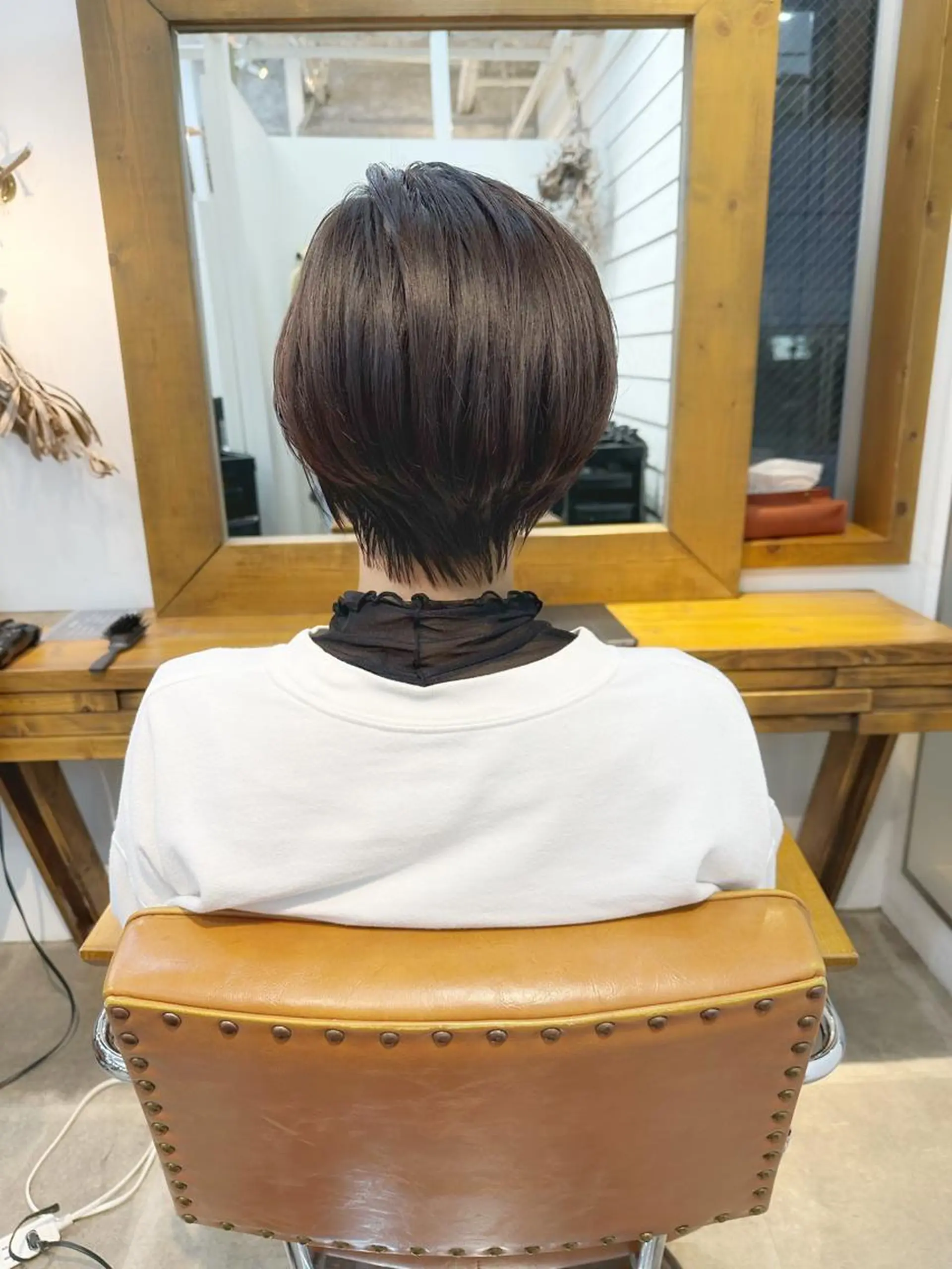 ショート ショートボブ ショートレイヤー ハンサムショート ボブ くせ毛 カット newline銀座所属・銀座ショート/ 大人ショート/金子涼のヘアスタイル