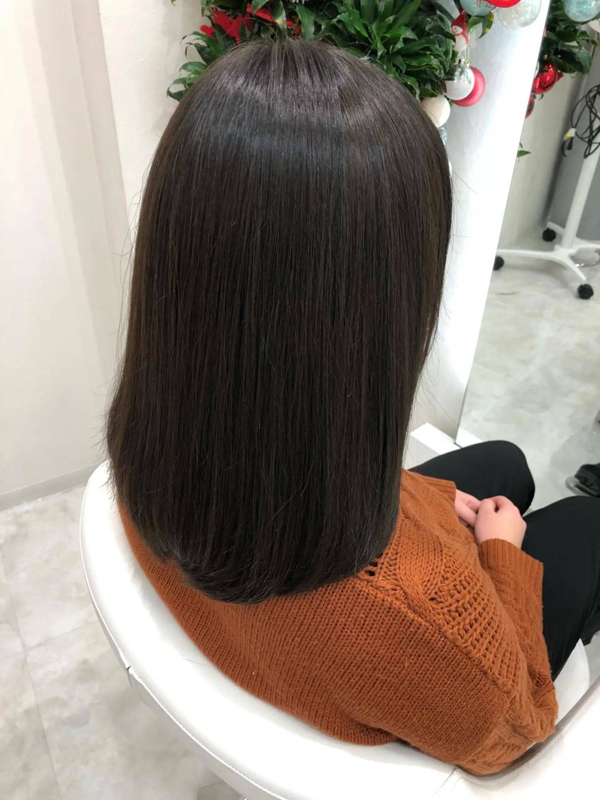 セミロング カラー グレージュ イルミナカラー hair Freak所属・佐藤 祥太のヘアスタイル