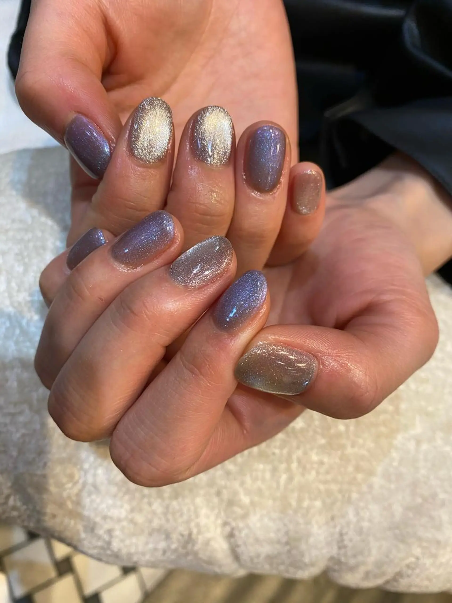 ネイル ブルー マグネットネイル シルバー 🌼大西洋子 laughl🌼のネイルデザイン