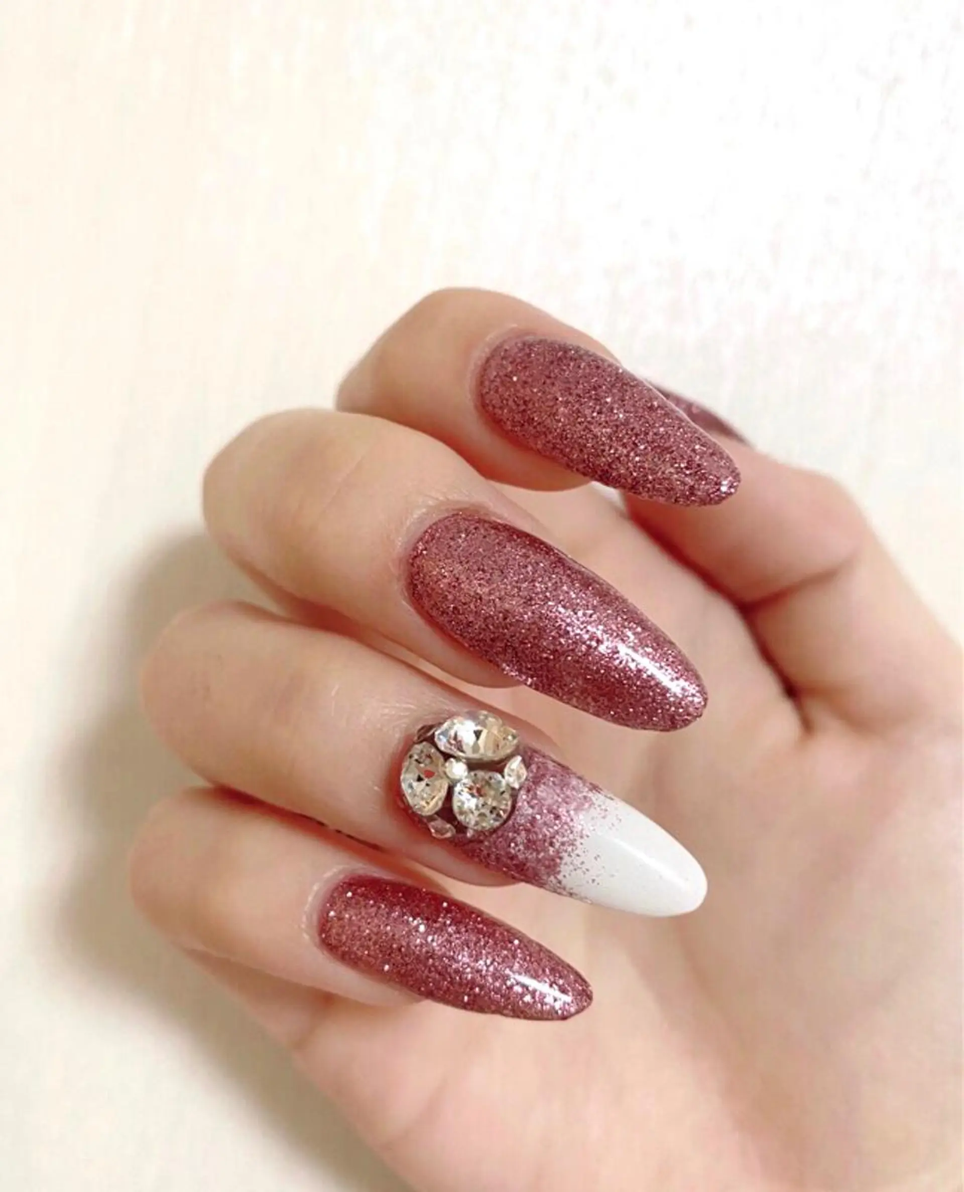 ネイル 長さ出し グラデーション ラメ(グリッター) ロングネイル ワンカラーネイル ハンドネイル ステラ marikominoのネイルデザイン