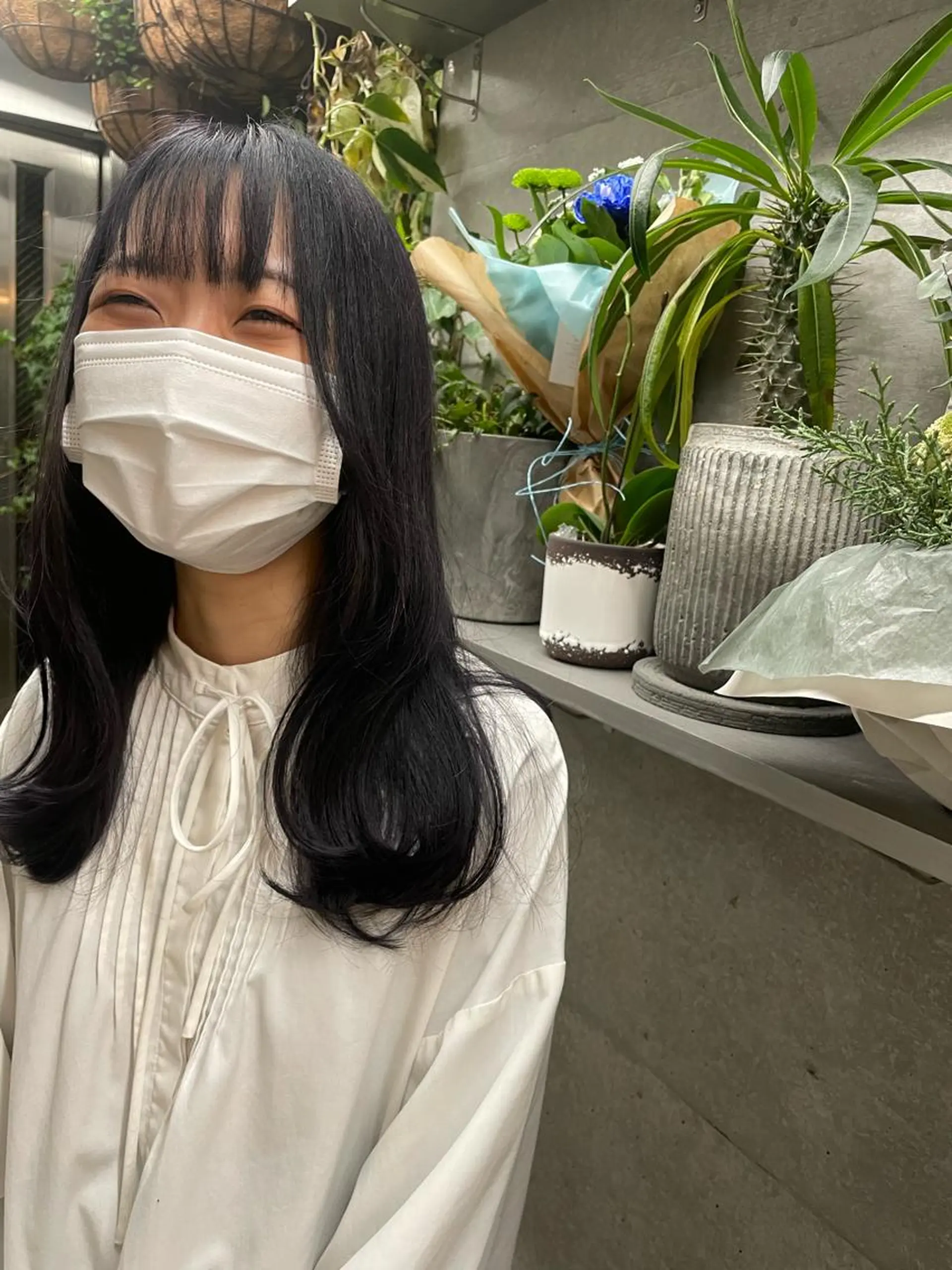 セミロング くせ毛 外国人風カラー 韓国風ヘア サイドバング 小顔カット 透明感／髪質改善 遠藤良祈のヘアスタイル