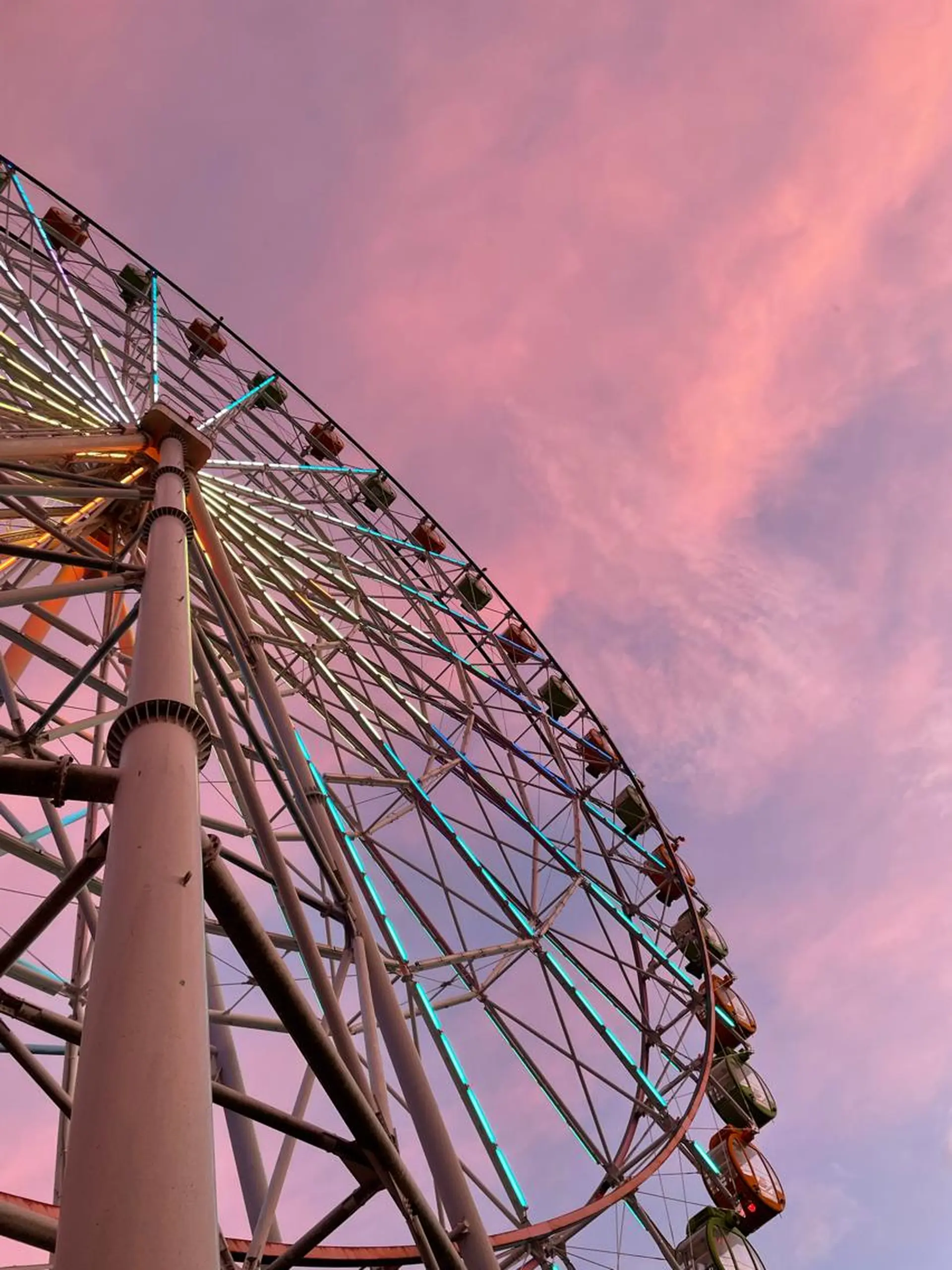 ショート なつき/艶ピンク/ girly hairのヘアスタイル