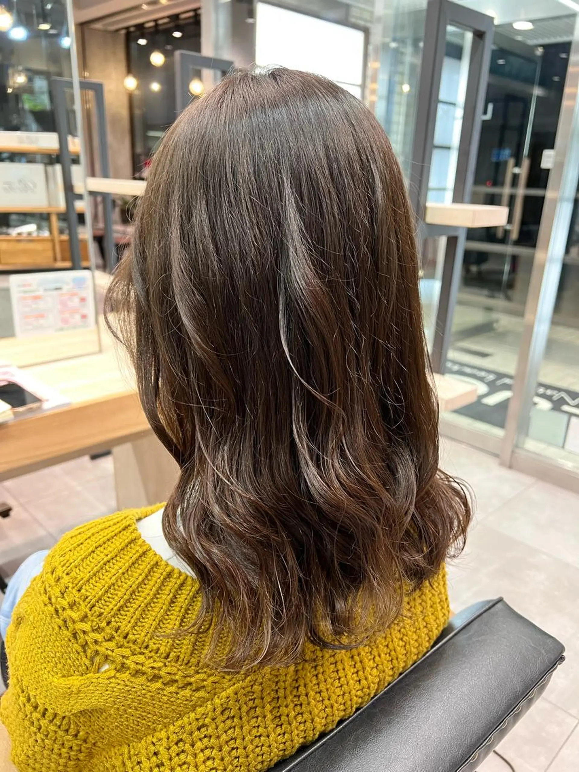 ミディアム カラー 透明感カラー 🌞レイヤー×カラー 前川那津美🌞のヘアスタイル