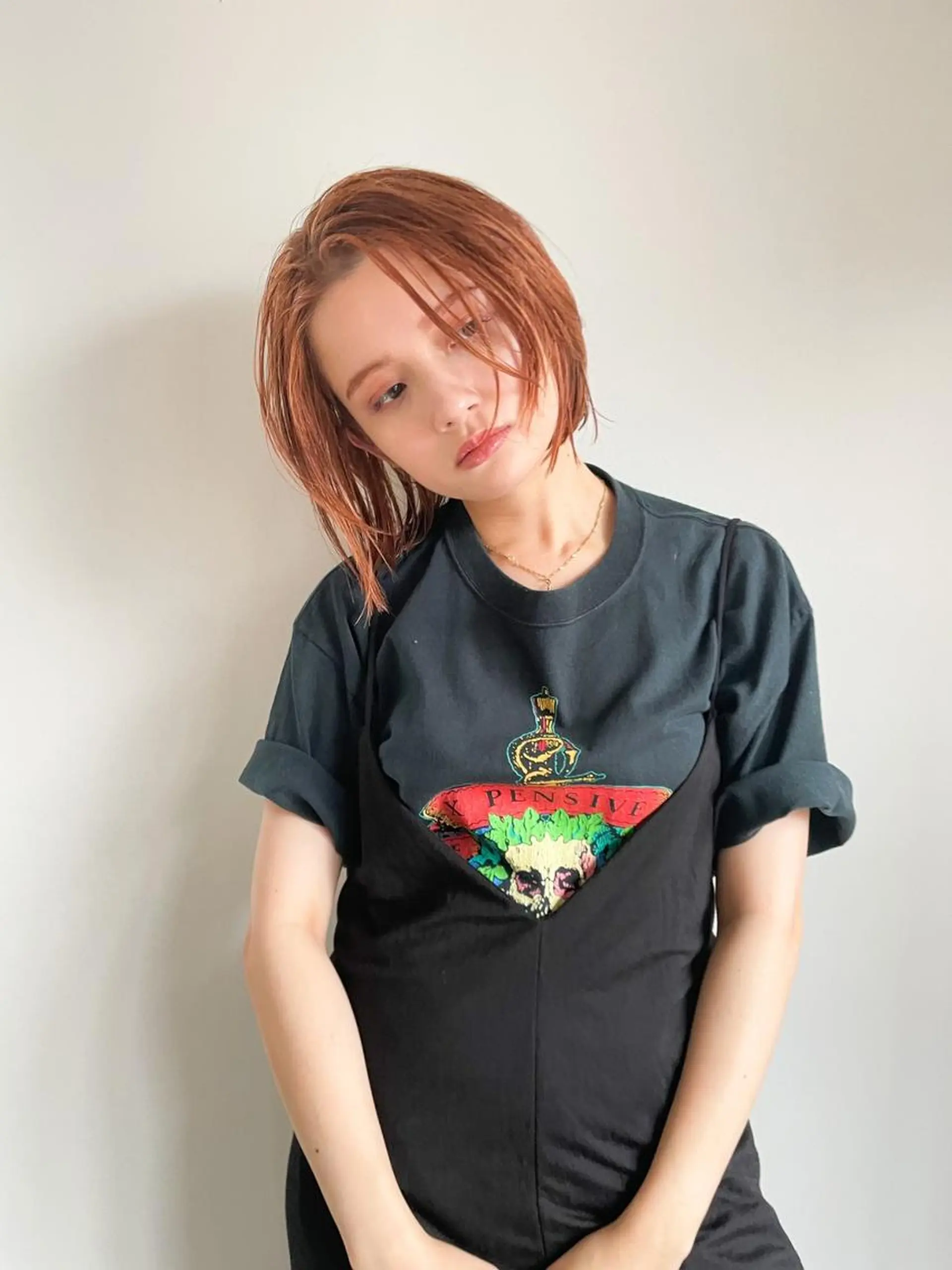 ミディアム カラー パーマ アディクシーカラー ブリーチ ブロンド ブルーカラー ハイライトカラー カット ヘアカラー トリートメント CEINE PATHのヘアスタイル