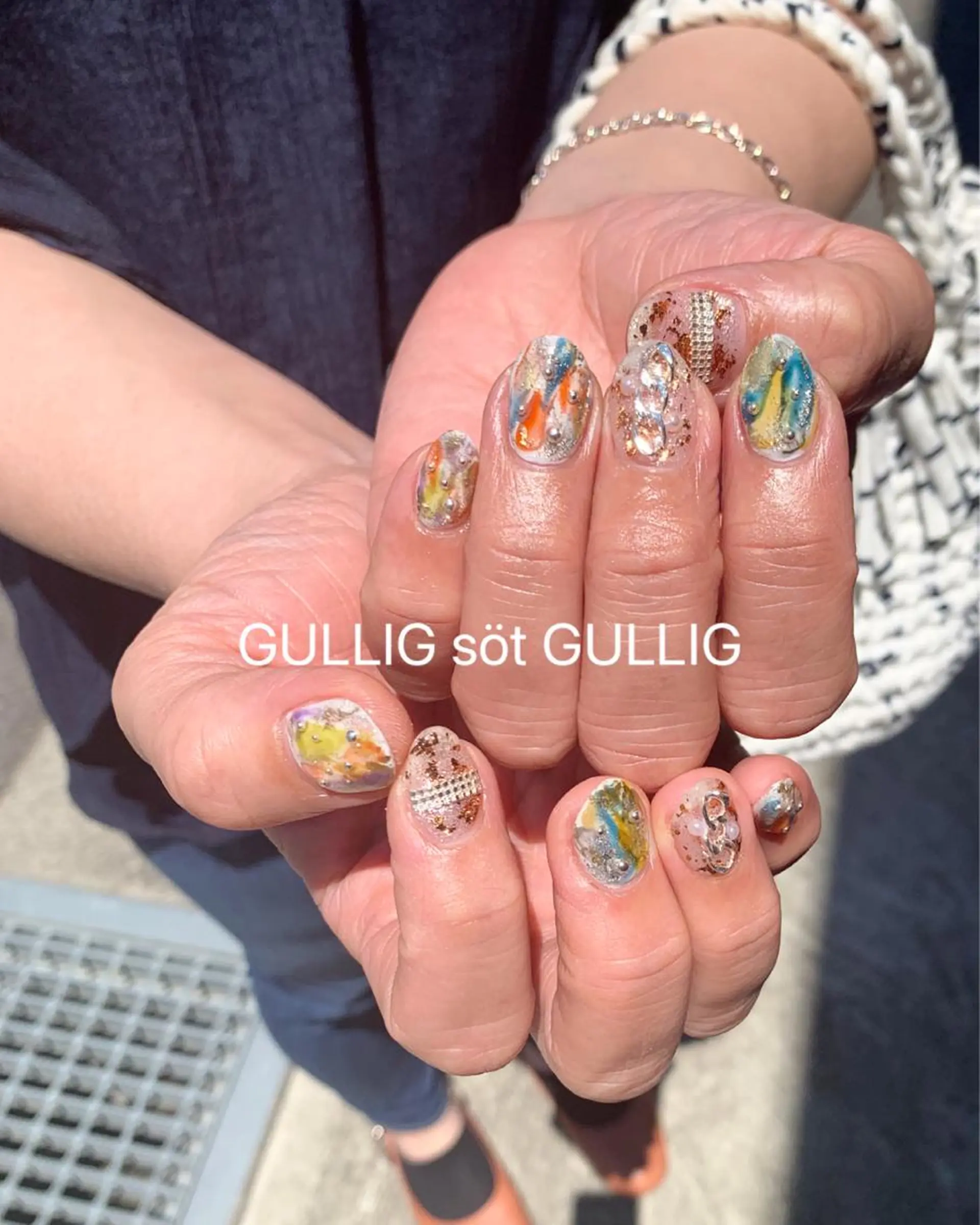 ネイル GULLIG söt GULLIGのネイルデザイン