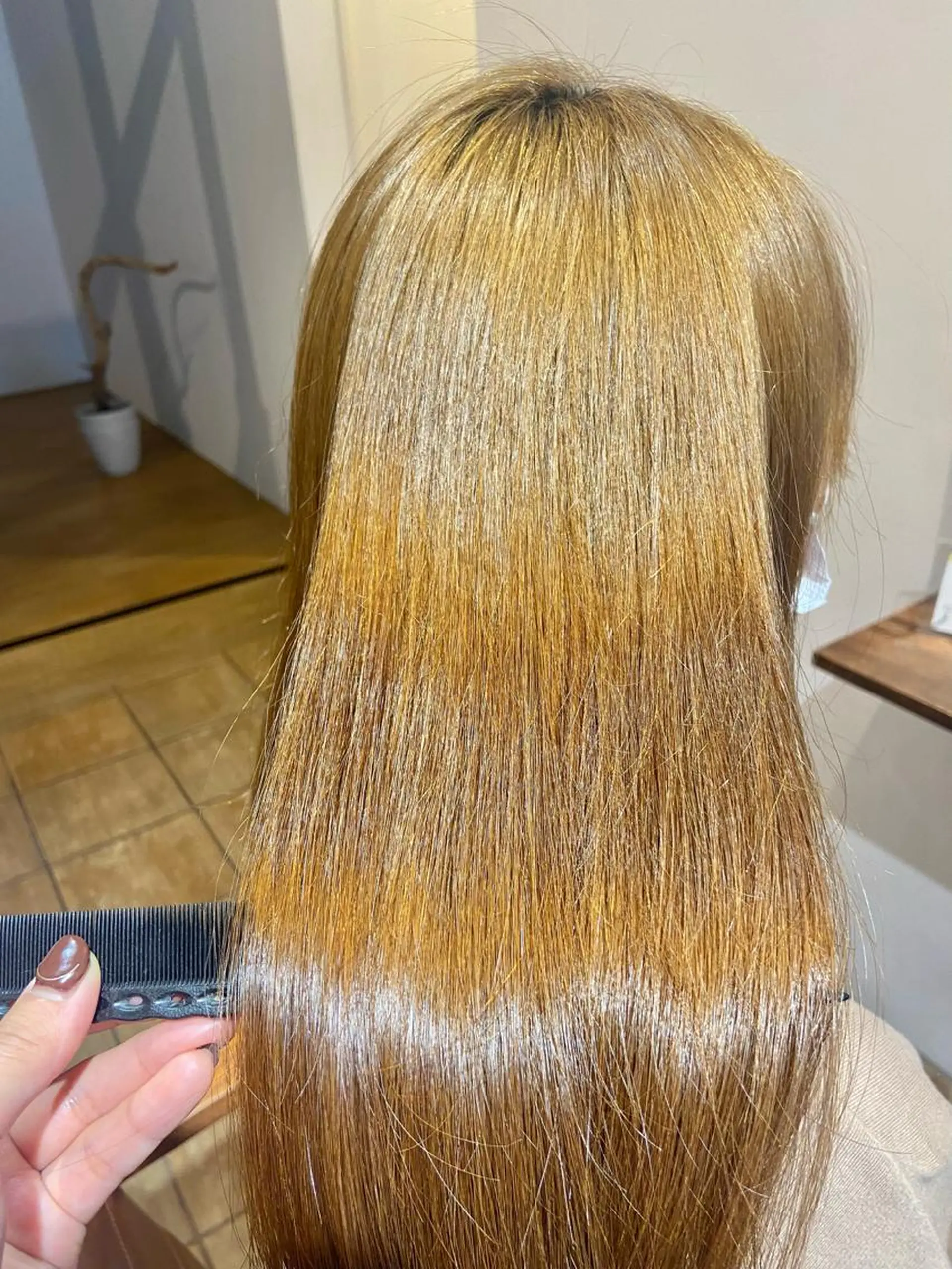 ミディアム ayumi🦖/ ブリーチカラーのヘアスタイル